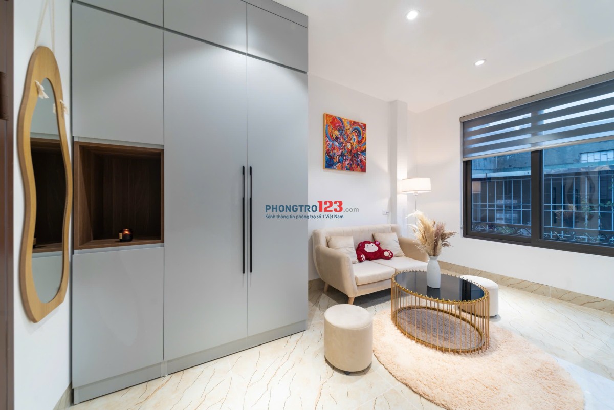 Căn hộ nội thất full đồ - thang máy - có chỗ để ô tô