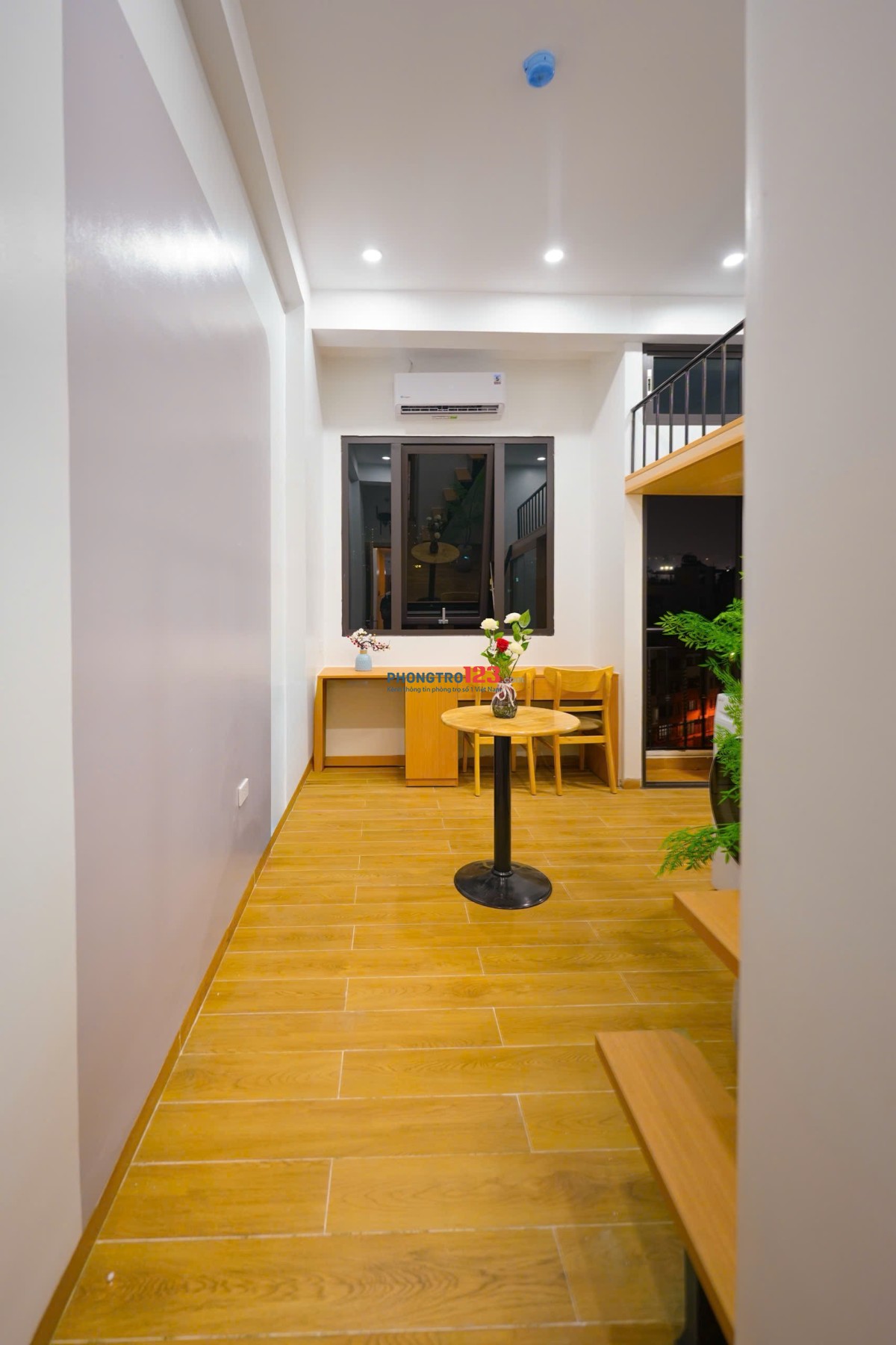 Phòng full đồ nội thất - Máy giặt sấy riêng mỗi phòng - có hầm để xe