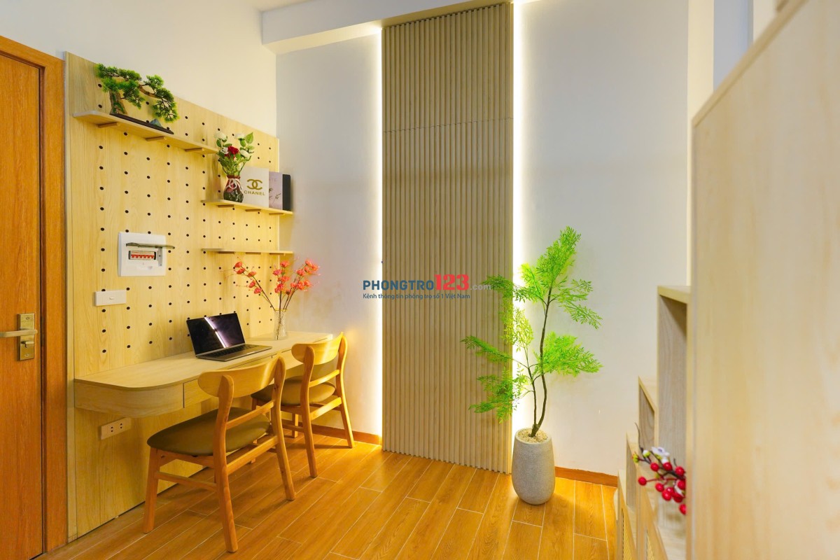 Phòng full đồ nội thất - Máy giặt sấy riêng mỗi phòng - có hầm để xe