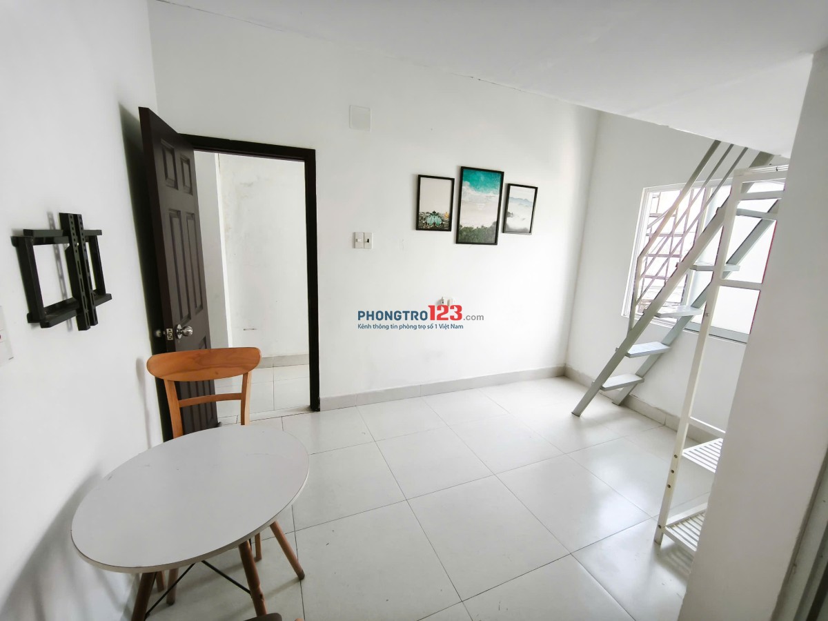 Phòng 20m2-5,3tr ,gác lửng,cửa sổ,tự do 24/24 full tiện nghi, kệ bếp, thang máy,ngay Nơ Trang Long