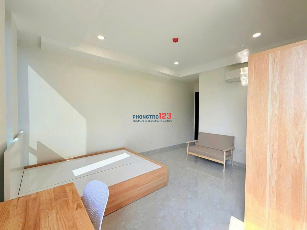 Nhà mới xây phòng mới 100% thiết kế hiện đại giá rẻ tại Phạm Văn Bạch