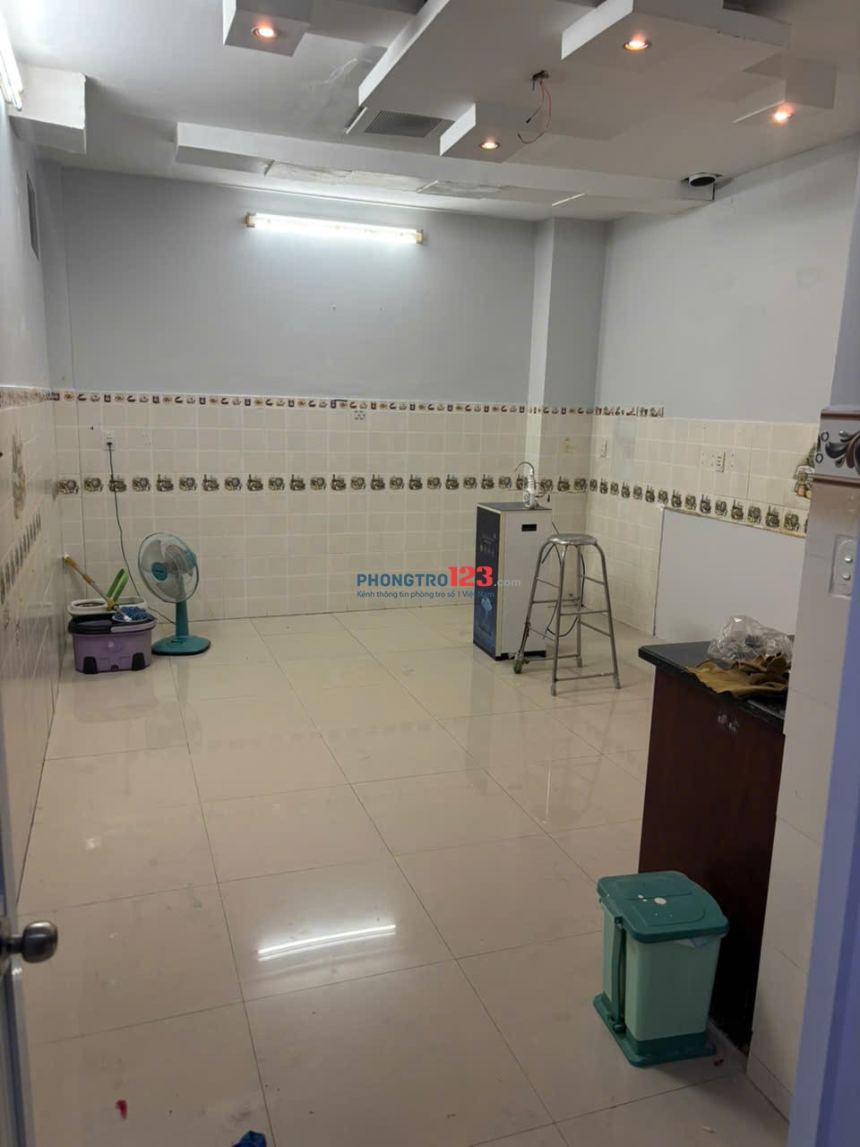 Cho thuê nhà nguyên căn Quận 7 đường Lê Văn Lương