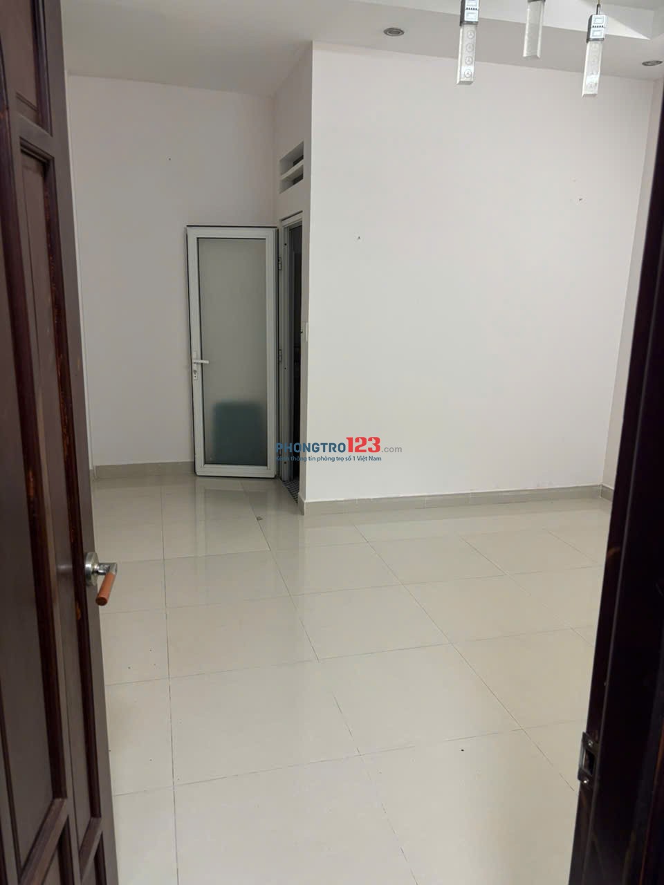 Cho thuê nhà nguyên căn Quận 7 đường Lê Văn Lương