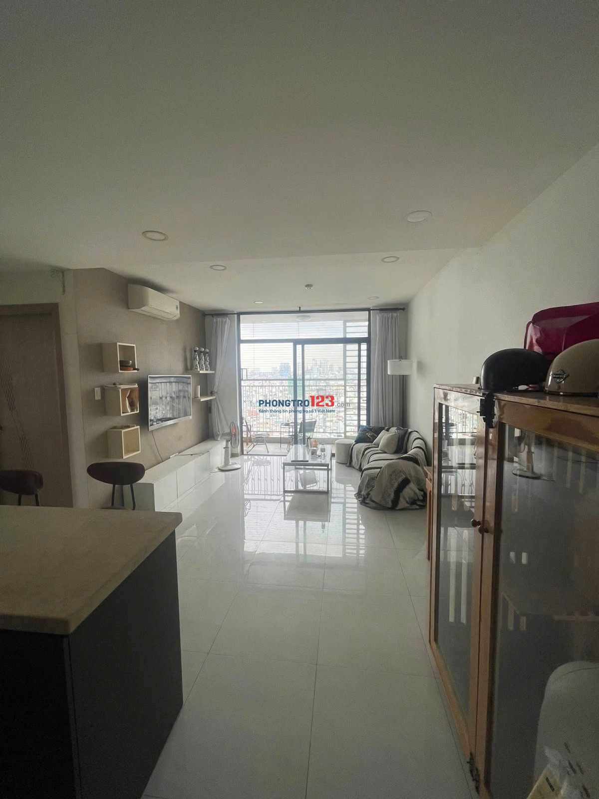 Chung cư Phúc Yên, Căn Góc, 115m2, 3PN, 2WC, Nội thất đủ, 12tr5/tháng.