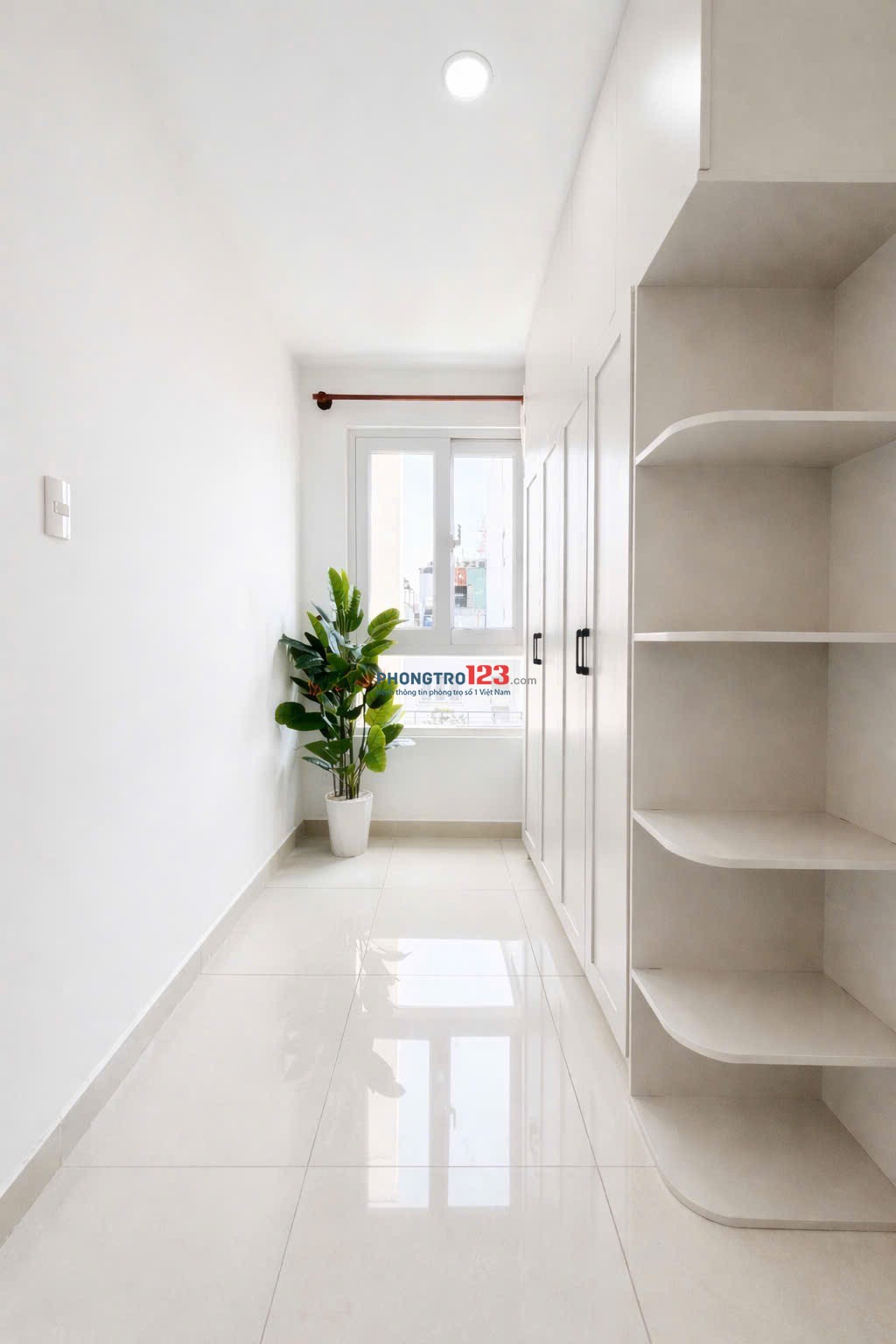 CHO THUÊ CĂN HỘ 1 PHÒNG NGỦ BAN CÔNG ĐÔI 60m2 FULL NỘI THẤT, GẦN SÂN BAY TÂN SƠN NHẤT & ETOWN