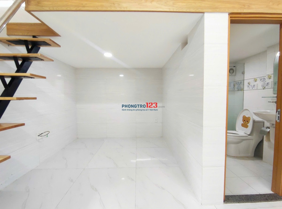 Cho Thuê Căn Hộ Có Gác Duplex - Cửa Sổ - Đầy Đủ Nội Thất - Ban Công - Sân Bay TSN - Ga T3 - Etown