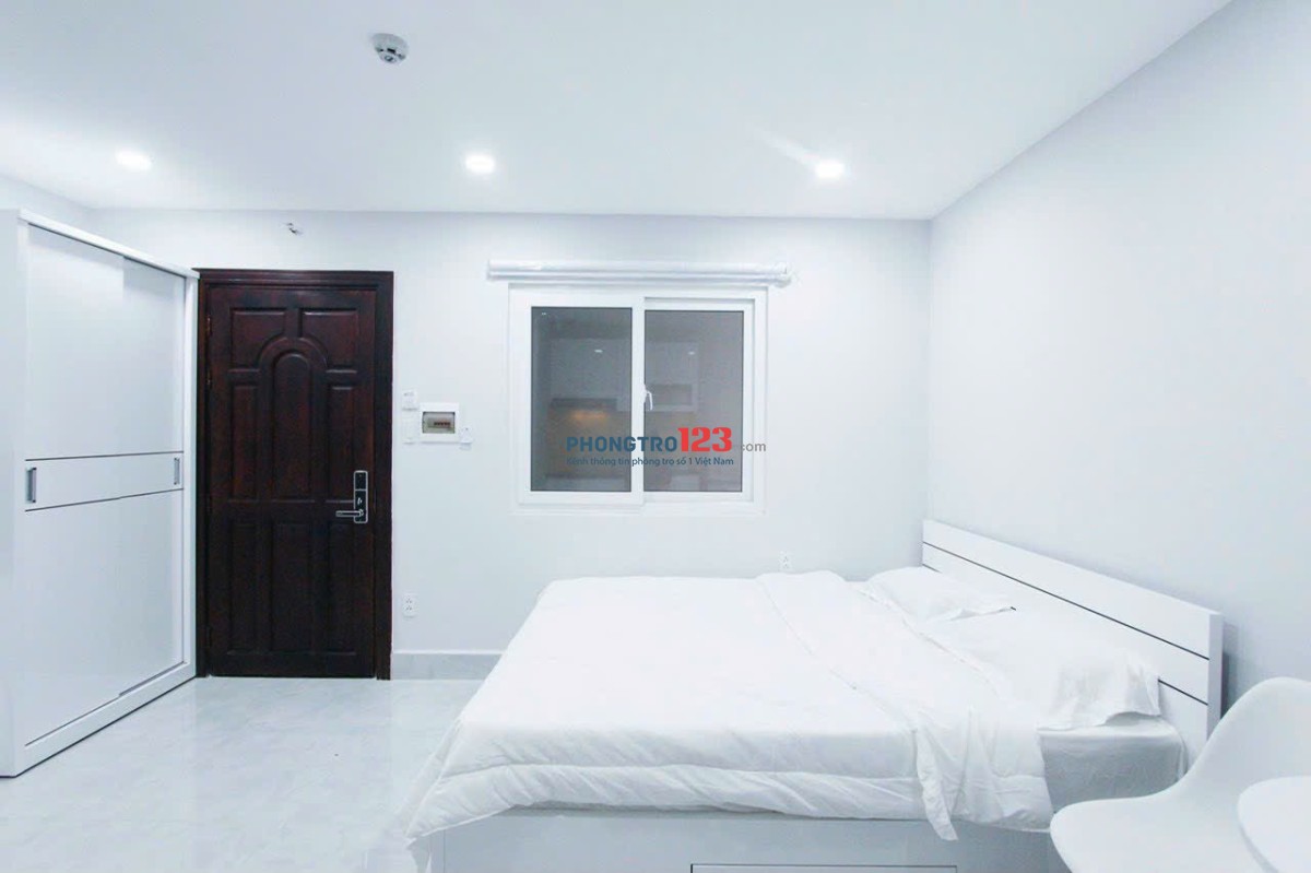 1Pn riêng Cửa Sổ - Phú Thuận Q7