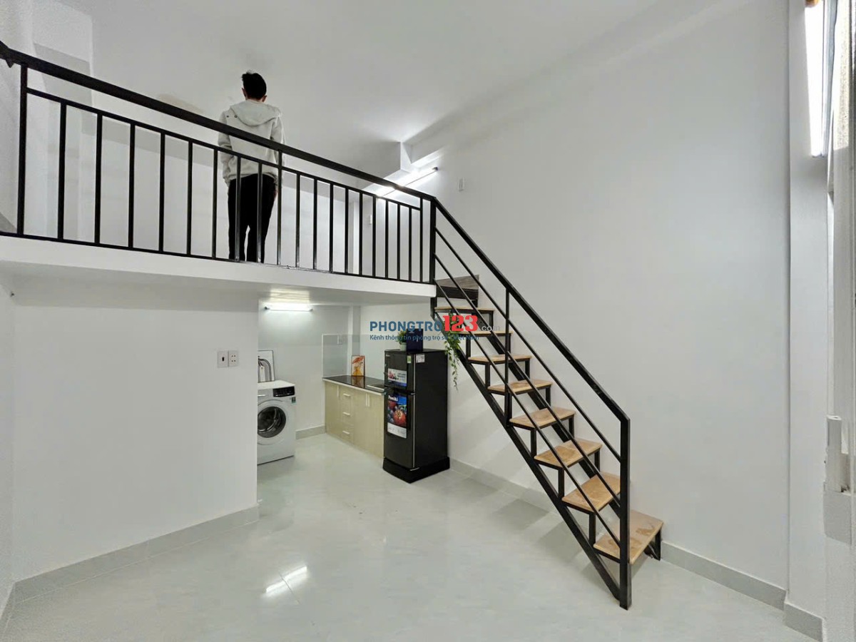 DUPLEX BAN CÔNG FULL NỘI THẤT MỚI