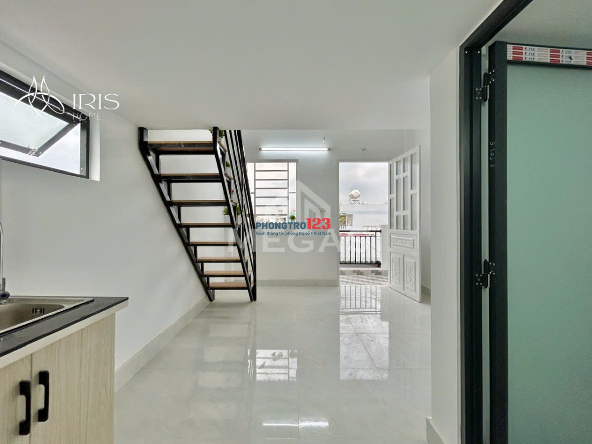 DUPLEX BAN CÔNG FULL NỘI THẤT MỚI