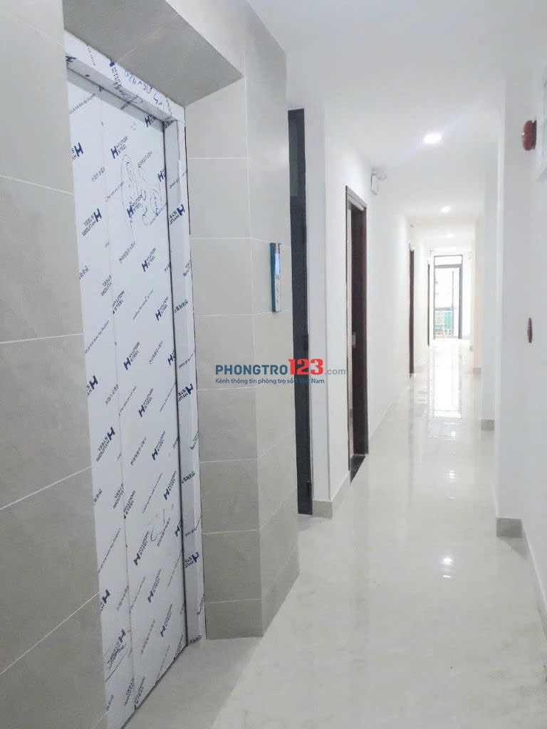 TRỌ BÌNH THẠNH GẦN NGÃ TƯ HÀNG XANH STUDIO 32m2 BAN CÔNG THANG MÁY THOÁNG BÙI ĐÌNH TÚY BÌNH THẠNH