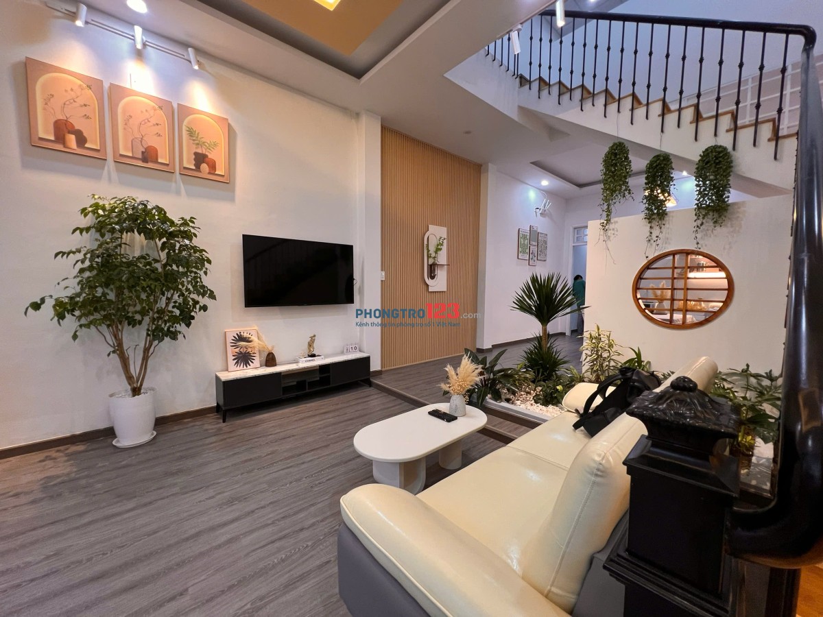 CHO THUÊ NHÀ 2 PHÒNG NGỦ FULL NỘI THẤT CÓ SÂN THƯỢNG VÀ SÂN ĐẬU XE