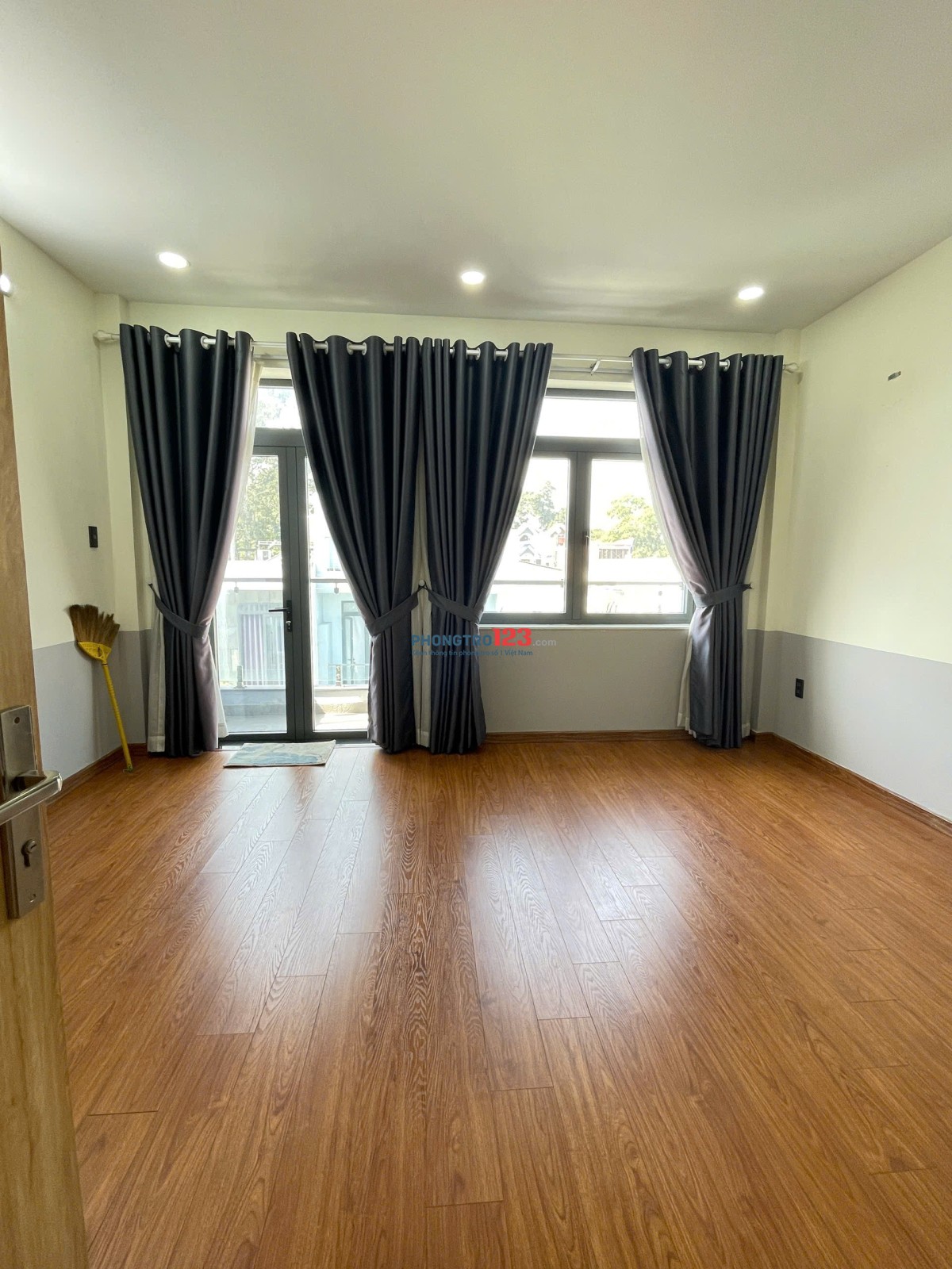 Cho thuê phòng 20m2, đường 1, gần ga Bình Thái, Trường ĐH, CĐ