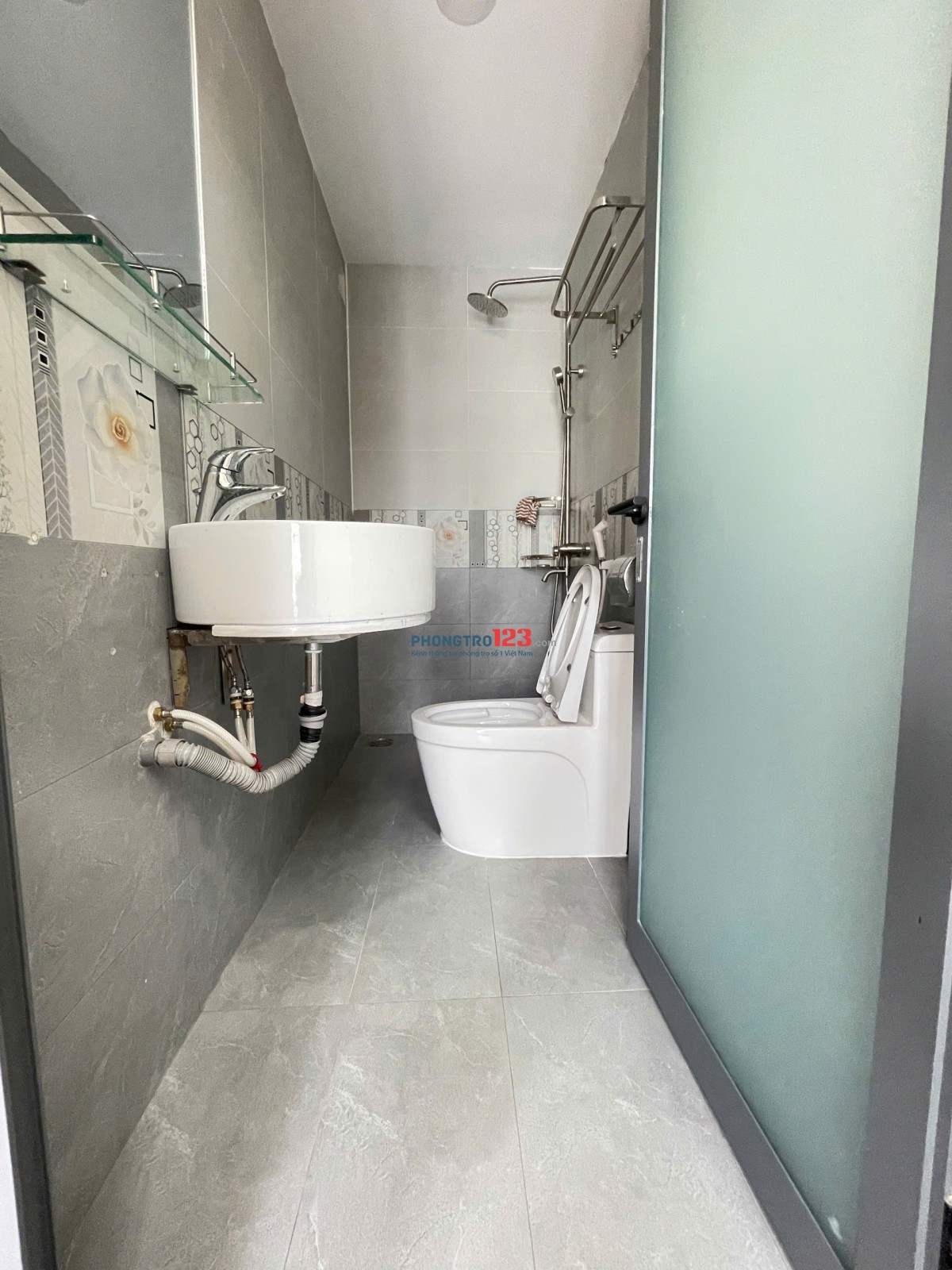 Cho thuê phòng 20m2, đường 1, gần ga Bình Thái, Trường ĐH, CĐ