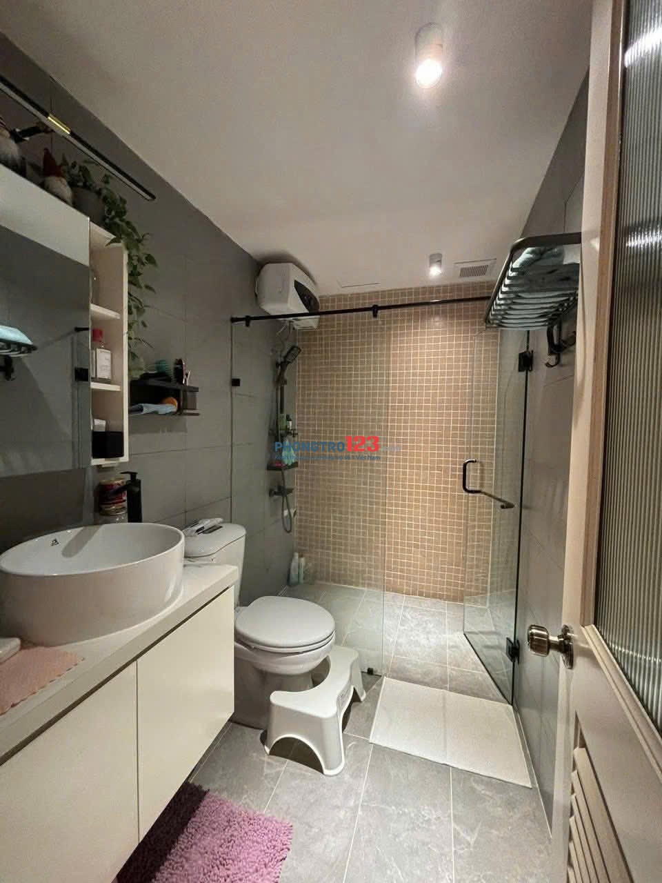 Chung cư Ruby, Nguyễn Sỹ Sách, P15, TB: 3p ngủ, 2wc, NT mới, giá 11tr