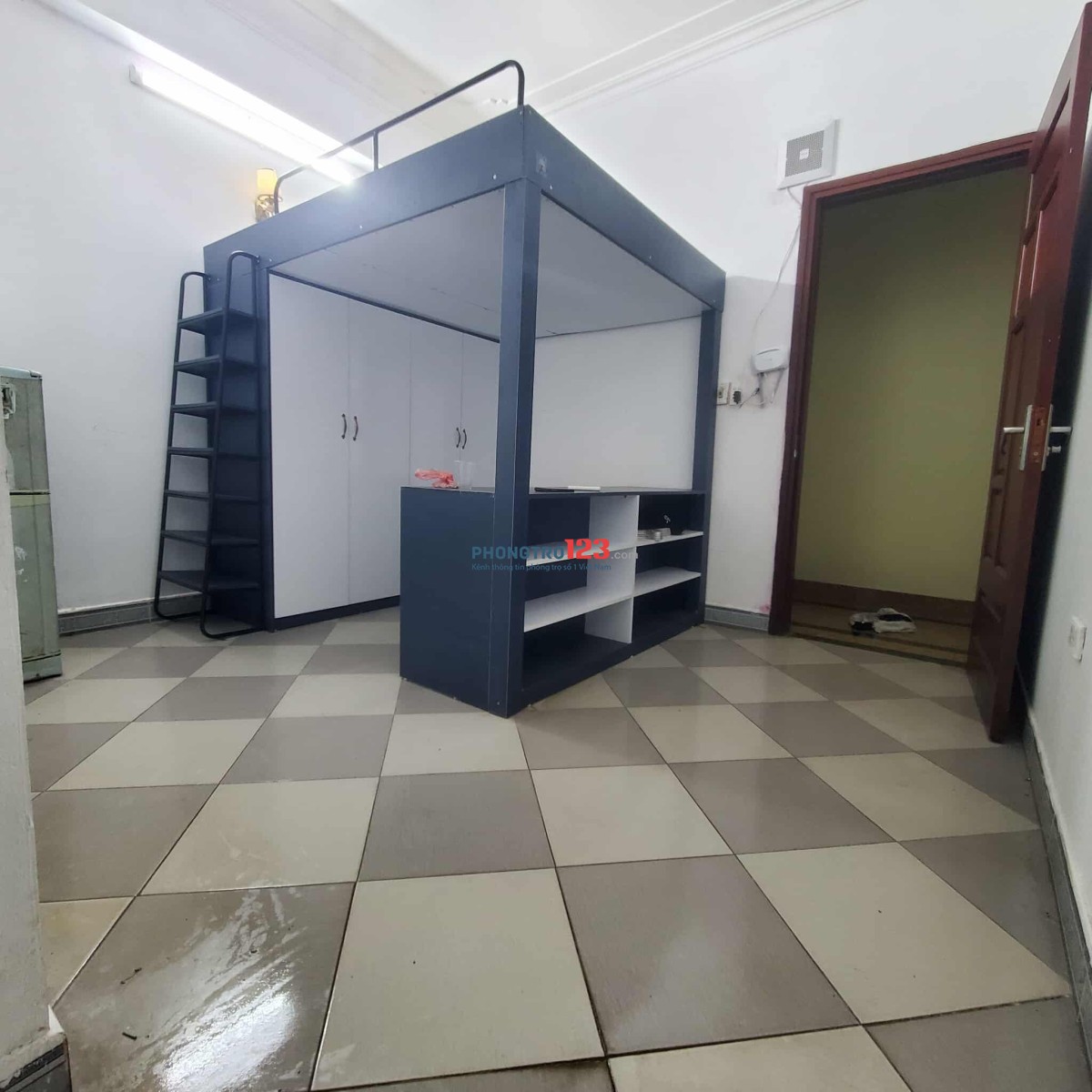 Cho thuê phòng giá rẻ gần ga minh khai