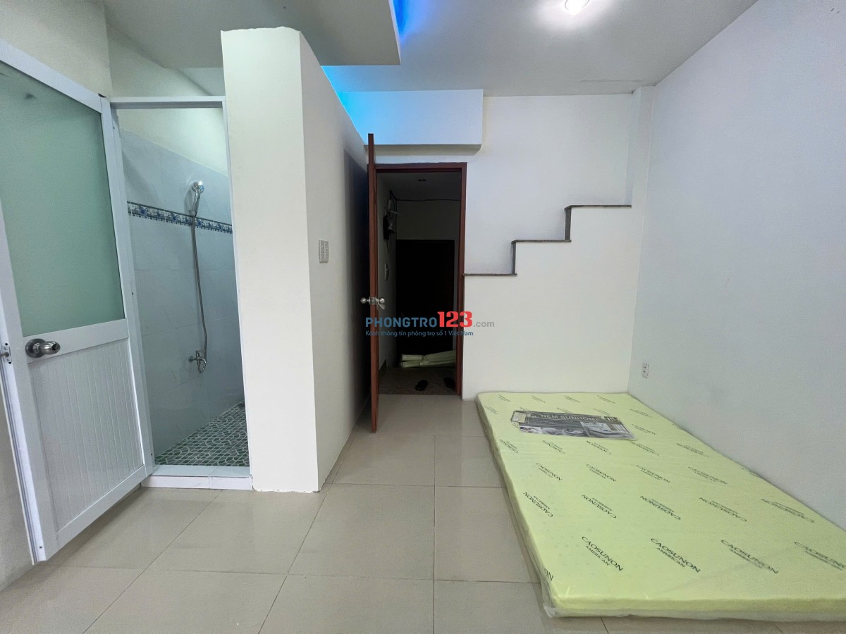 Cần cho thuê phòng trọ rộng rãi thoáng mát có khu bếp siêu to đẹp.