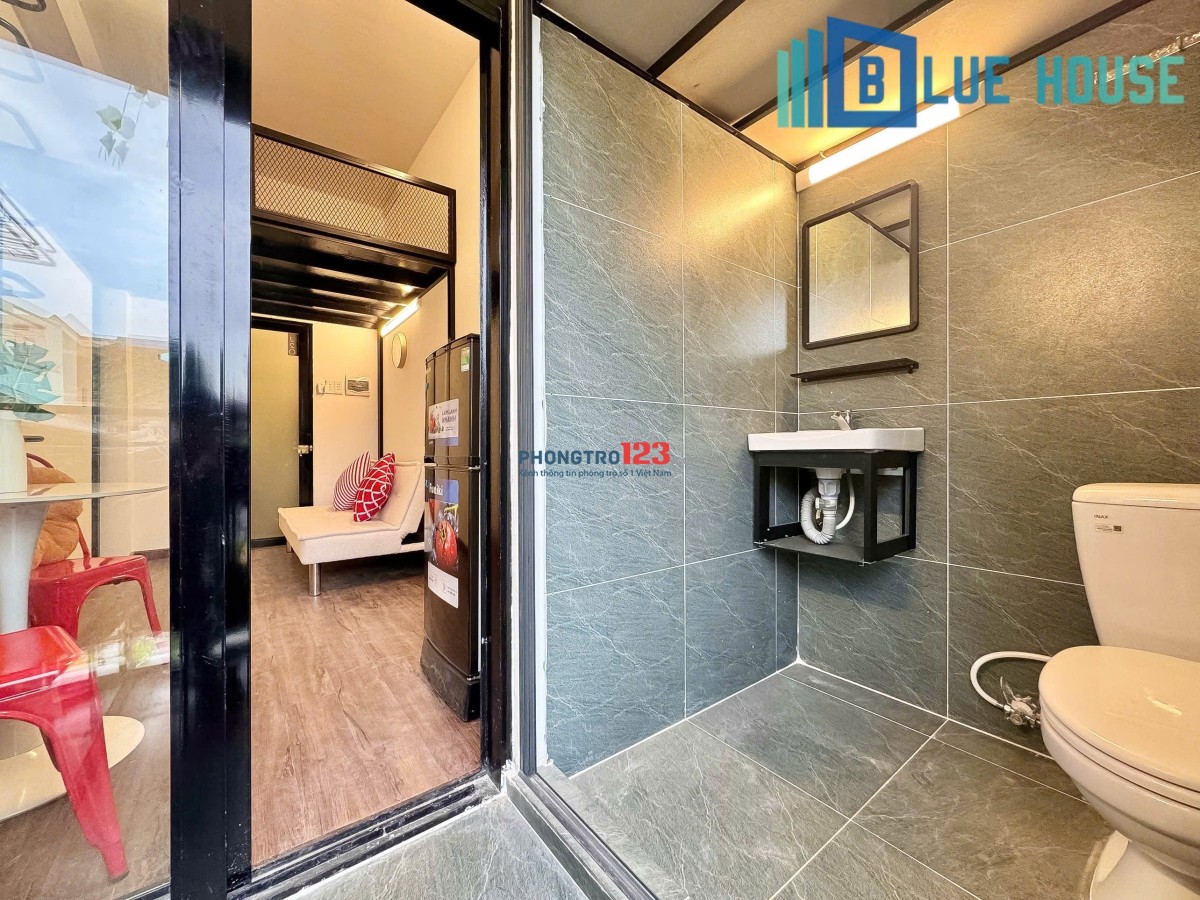 CUỐI THÁNG TRỐNG LẠI PHÒNG DUPLEX TÁCH BẾP - BAN CÔNG RIÊNG - NẰM GIỮA ĐẠI HỌC VHU VÀ HUIT