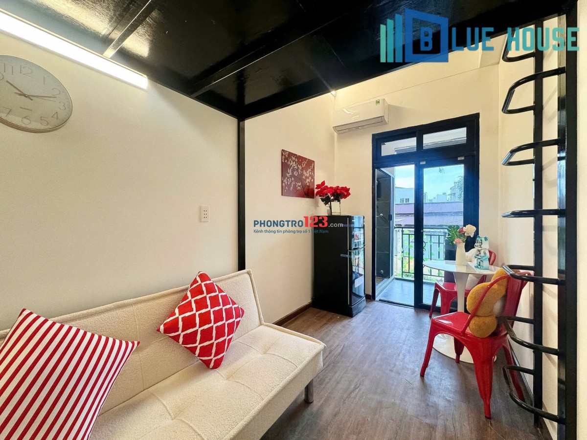 CUỐI THÁNG TRỐNG LẠI PHÒNG DUPLEX TÁCH BẾP - BAN CÔNG RIÊNG - NẰM GIỮA ĐẠI HỌC VHU VÀ HUIT