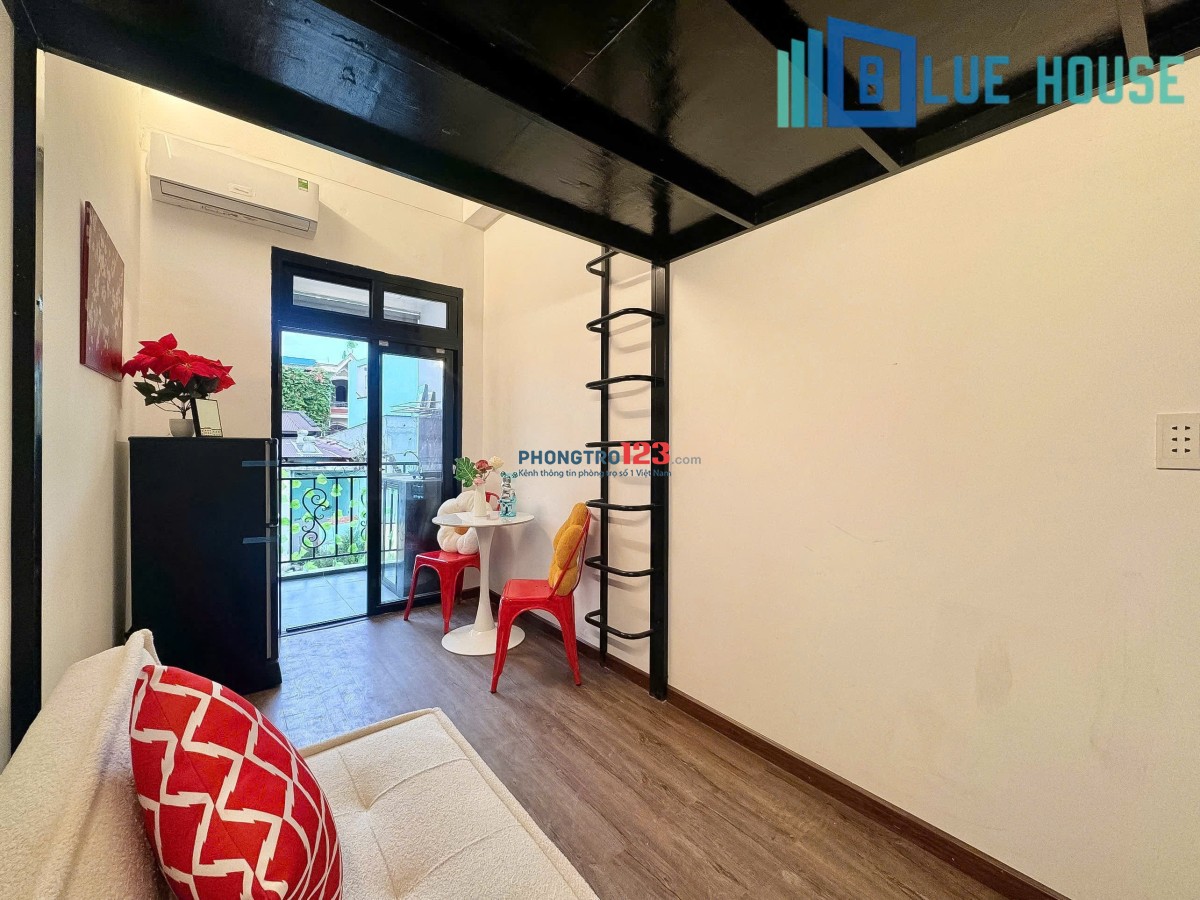 CUỐI THÁNG TRỐNG LẠI PHÒNG DUPLEX TÁCH BẾP - BAN CÔNG RIÊNG - NẰM GIỮA ĐẠI HỌC VHU VÀ HUIT