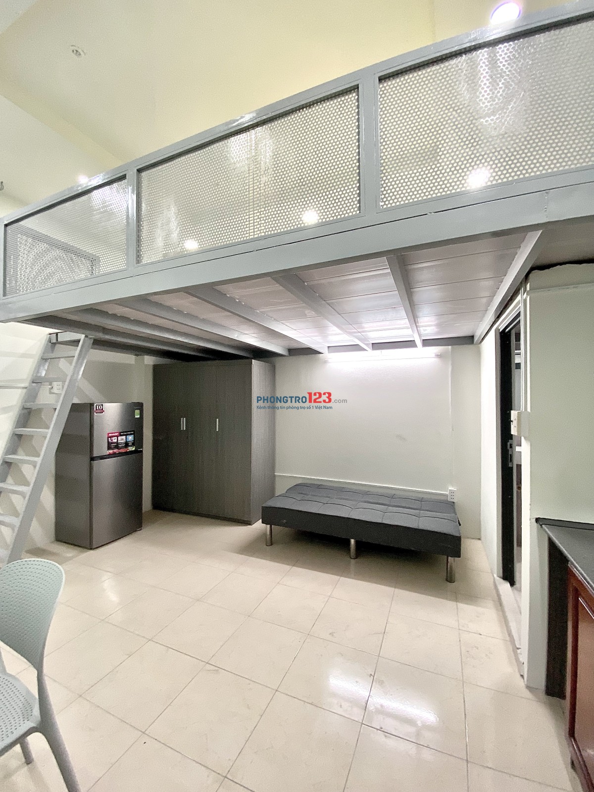 CHO THUÊ CĂN HỘ DUPLEX FULL NỘI THẤT GẦN SÂN BAY TÂN SƠN NHẤT - TÂN BÌNH