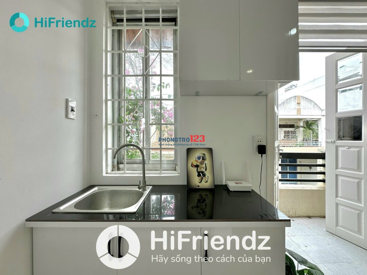 CHO THUÊ PHÒNG FULL NỘI THẤT BAN CÔNG LỚN NẰM NGAY TRUNG TÂM PHÚ NHUẬN ĐI QUA QUẬN 1,3,… CHƯA ĐẾN 2P