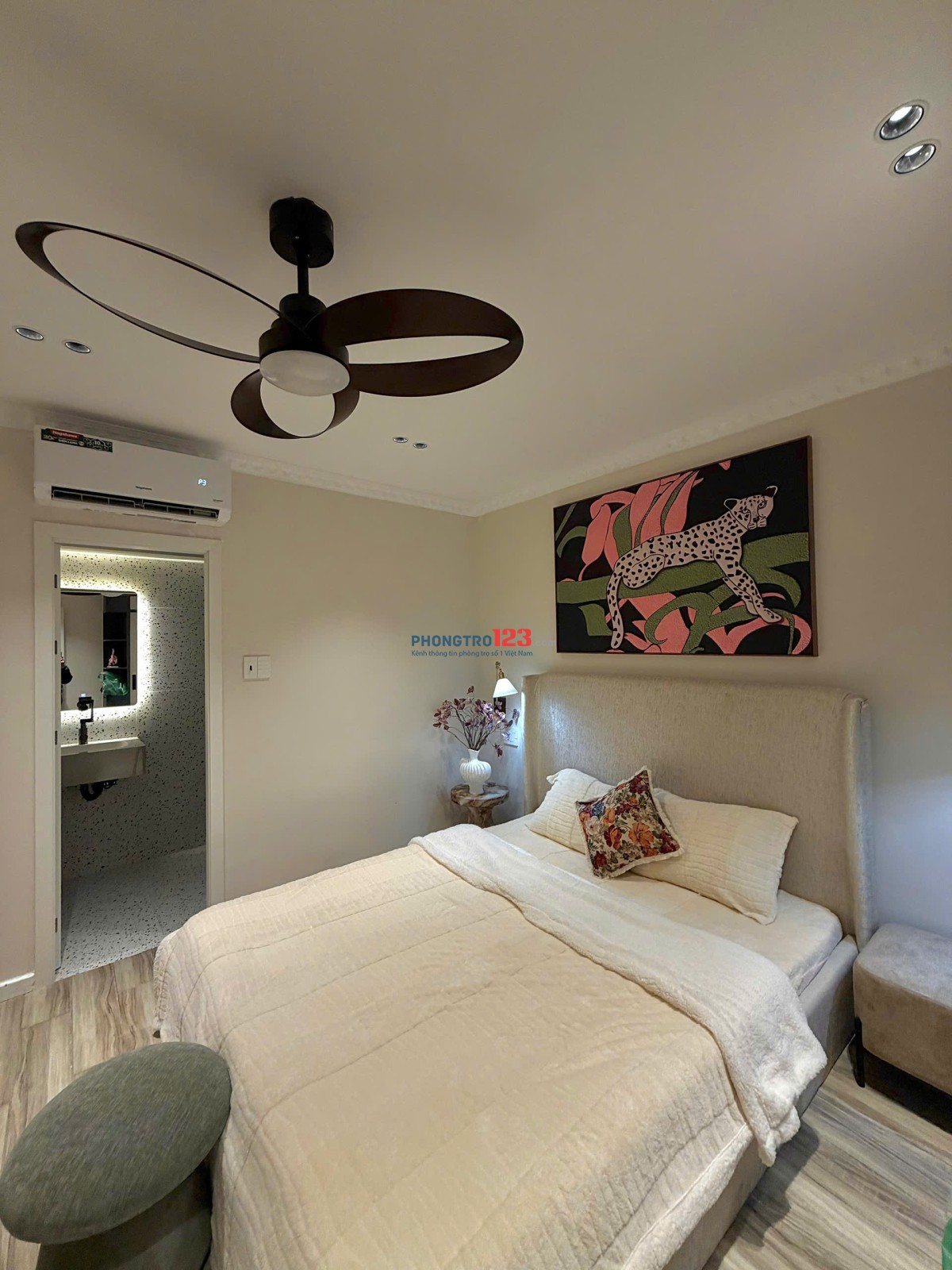 Cho Thuê Nhà Nguyên Căn 2PN Nhà Đẹp Thiết Kế ở Trung Tâm Hải Châu