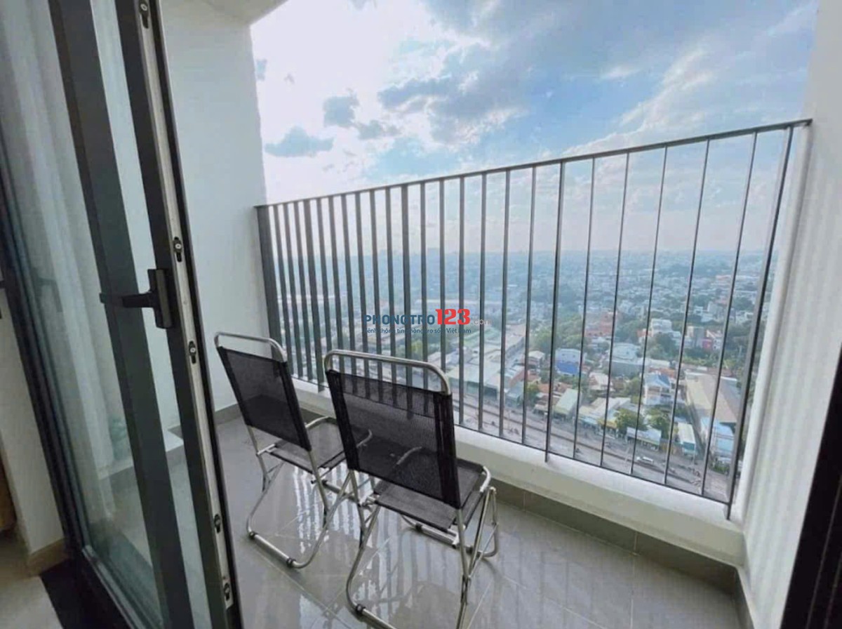 Chung cư Richstar Tân Phú, Hoà Bình: 75m2, nhà mới, ban công, 2p ngủ, 11,5tr