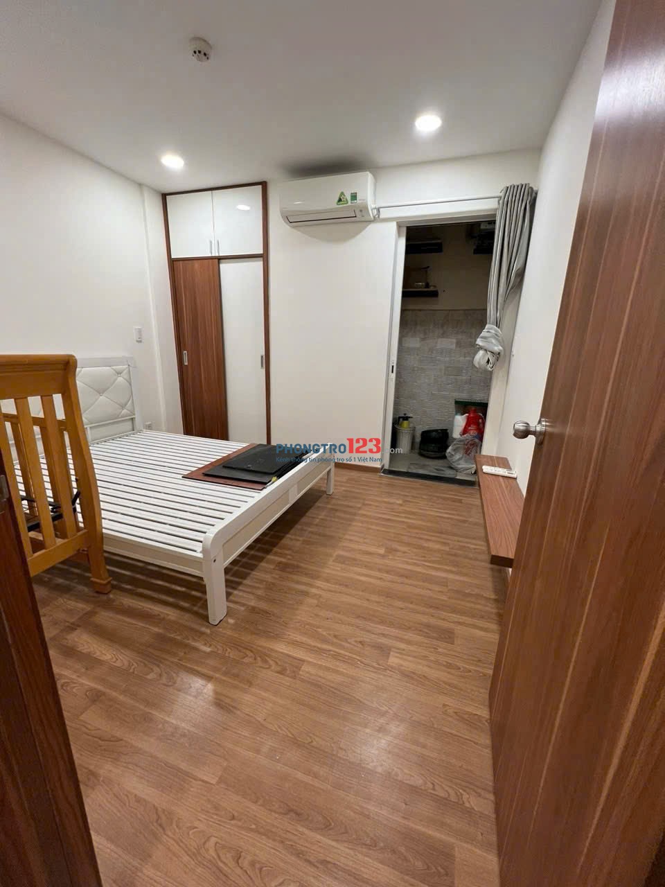 Chung cư Cộng Hòa Plaza chỉ 13,5tr căn 3p ngủ, có nội thất mới