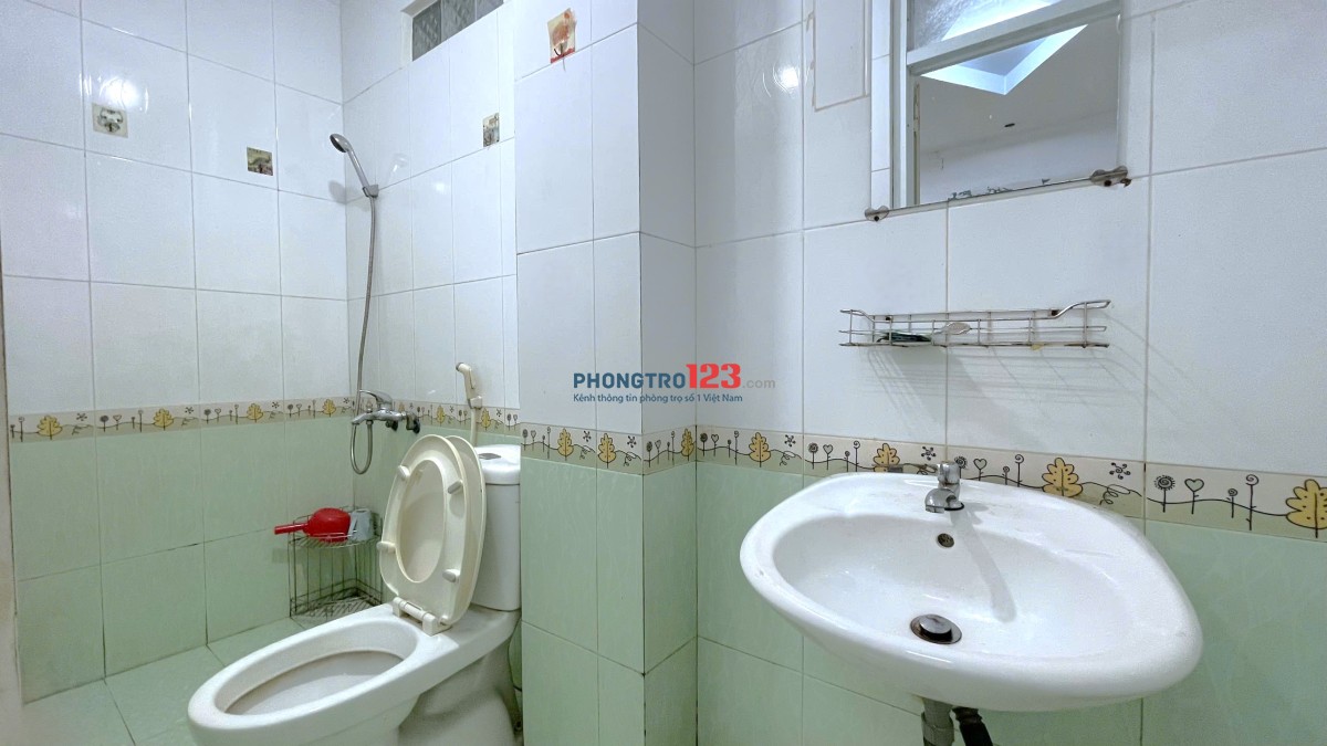 Chính chủ cho thuê phòng tiện nghi có thang máy trung tâm quận 3 giá 3,2tr