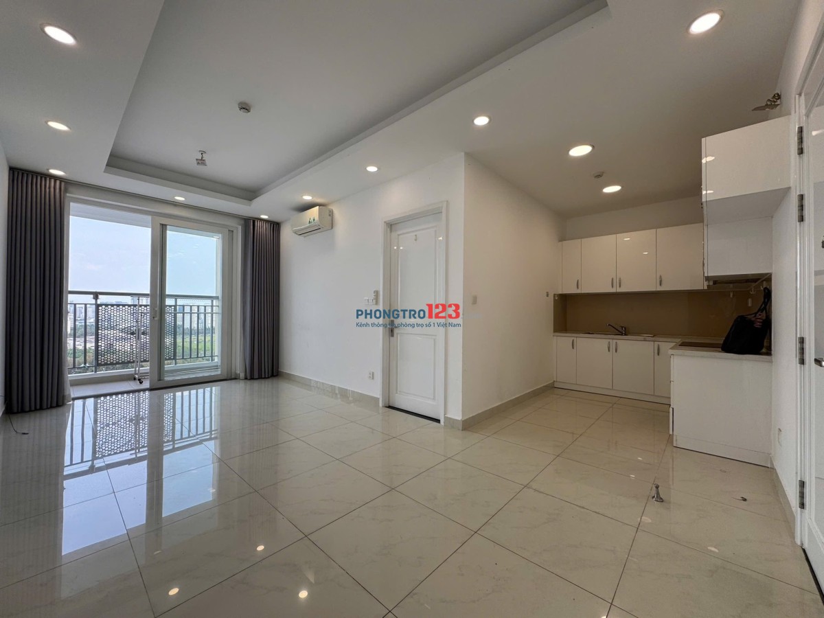 Căn hộ cao cấp 2p ngủ chung cư Bàu Cát giá 12tr/th