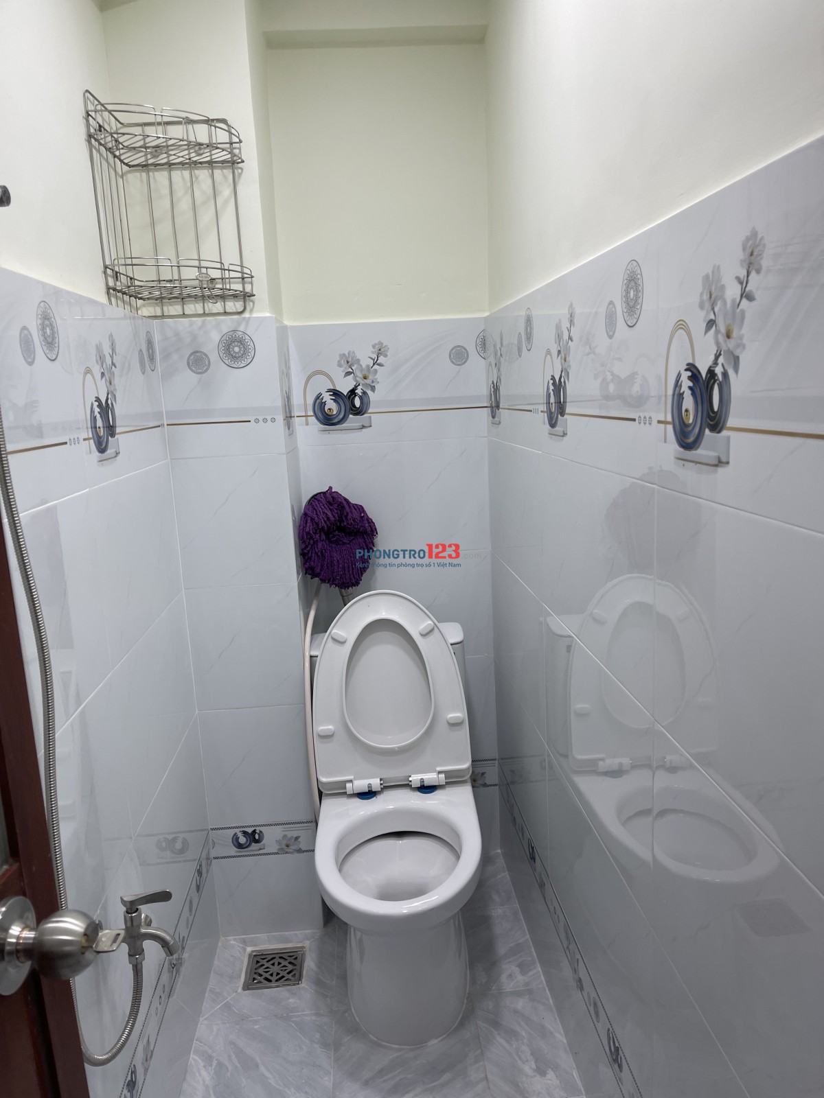 Cho thue nhà mới , yên tĩnh , gần chợ Tân Bình