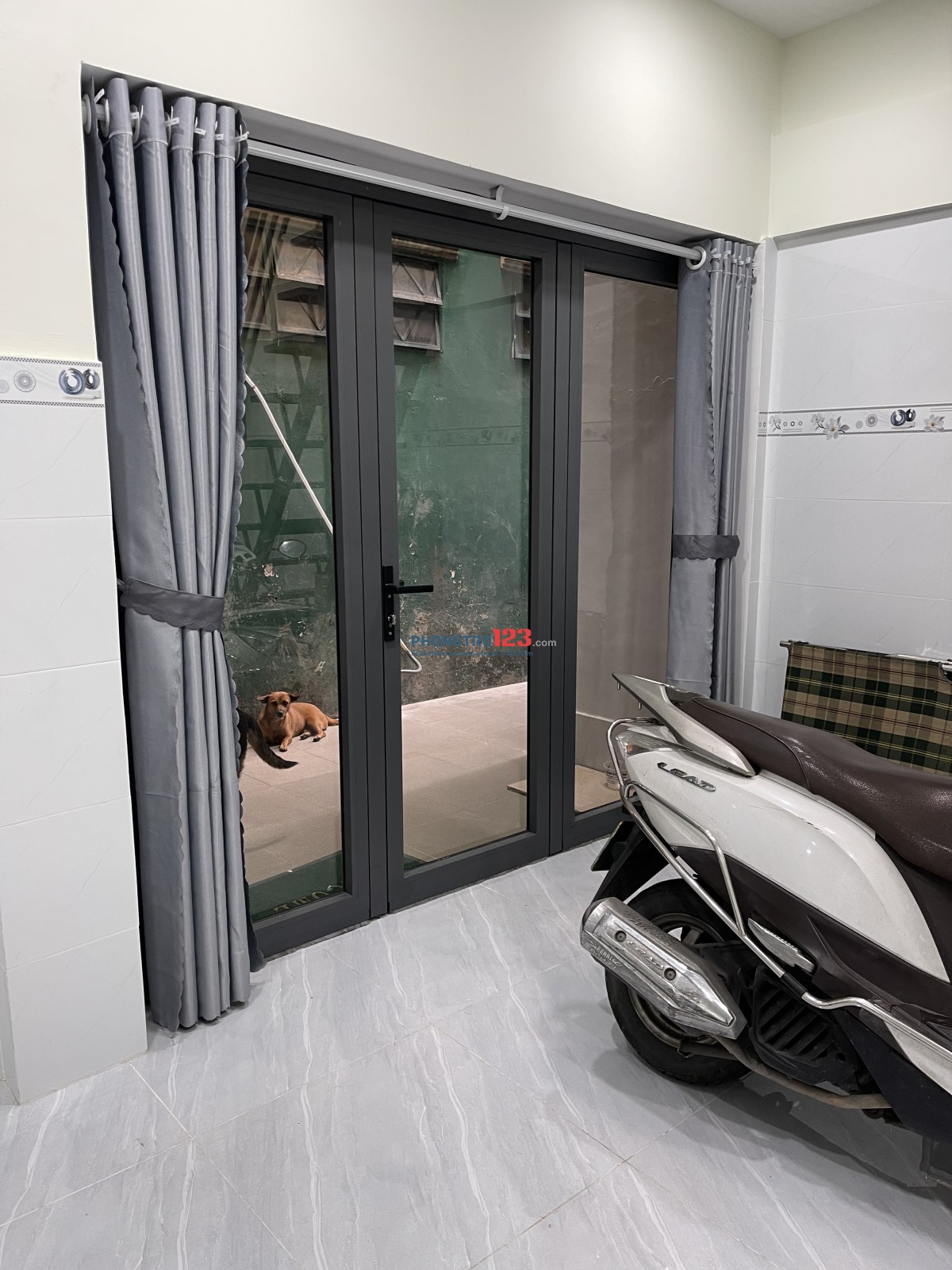 Cho thue nhà mới , yên tĩnh , gần chợ Tân Bình