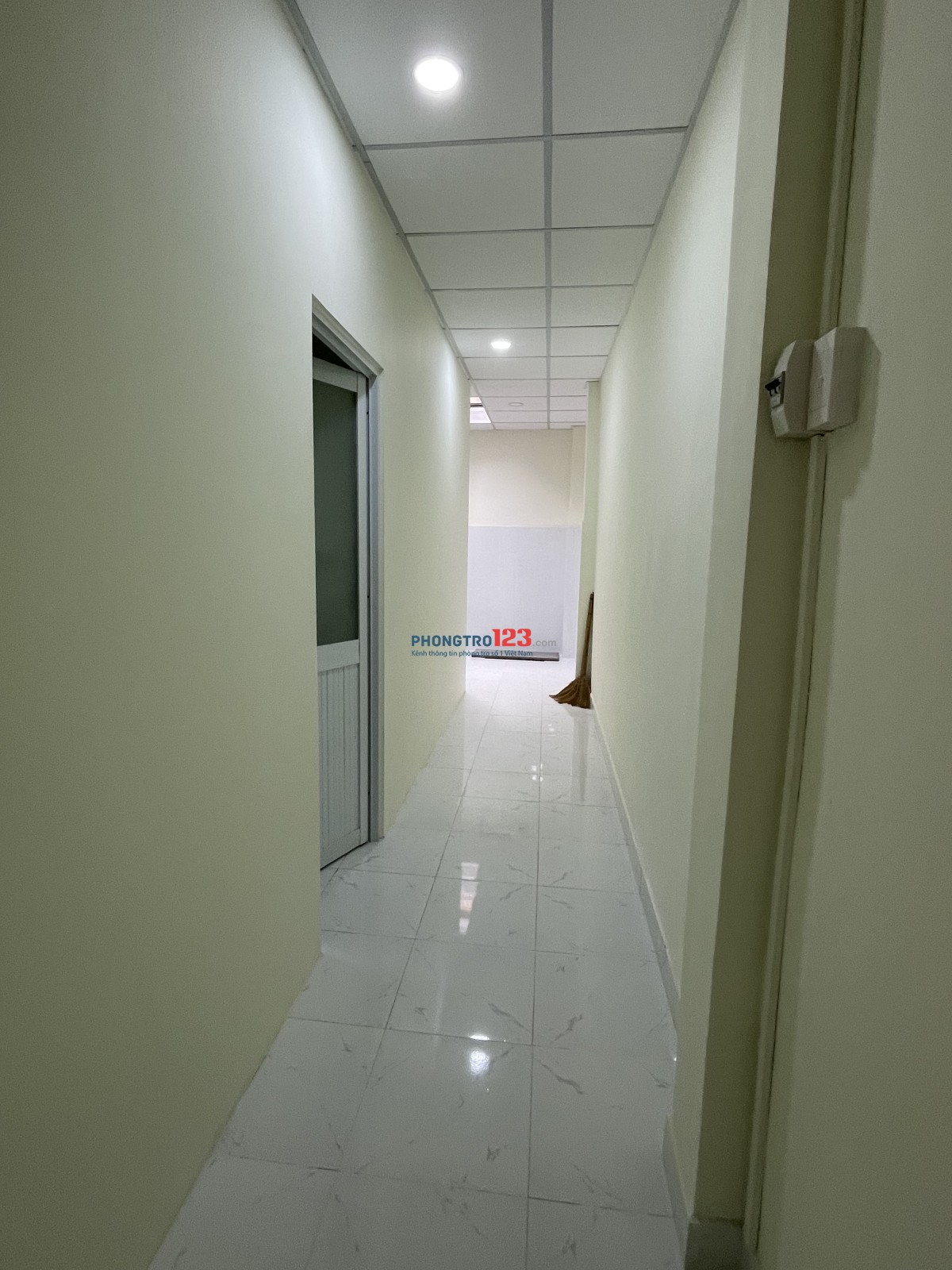 Cho thue nhà mới , yên tĩnh , gần chợ Tân Bình