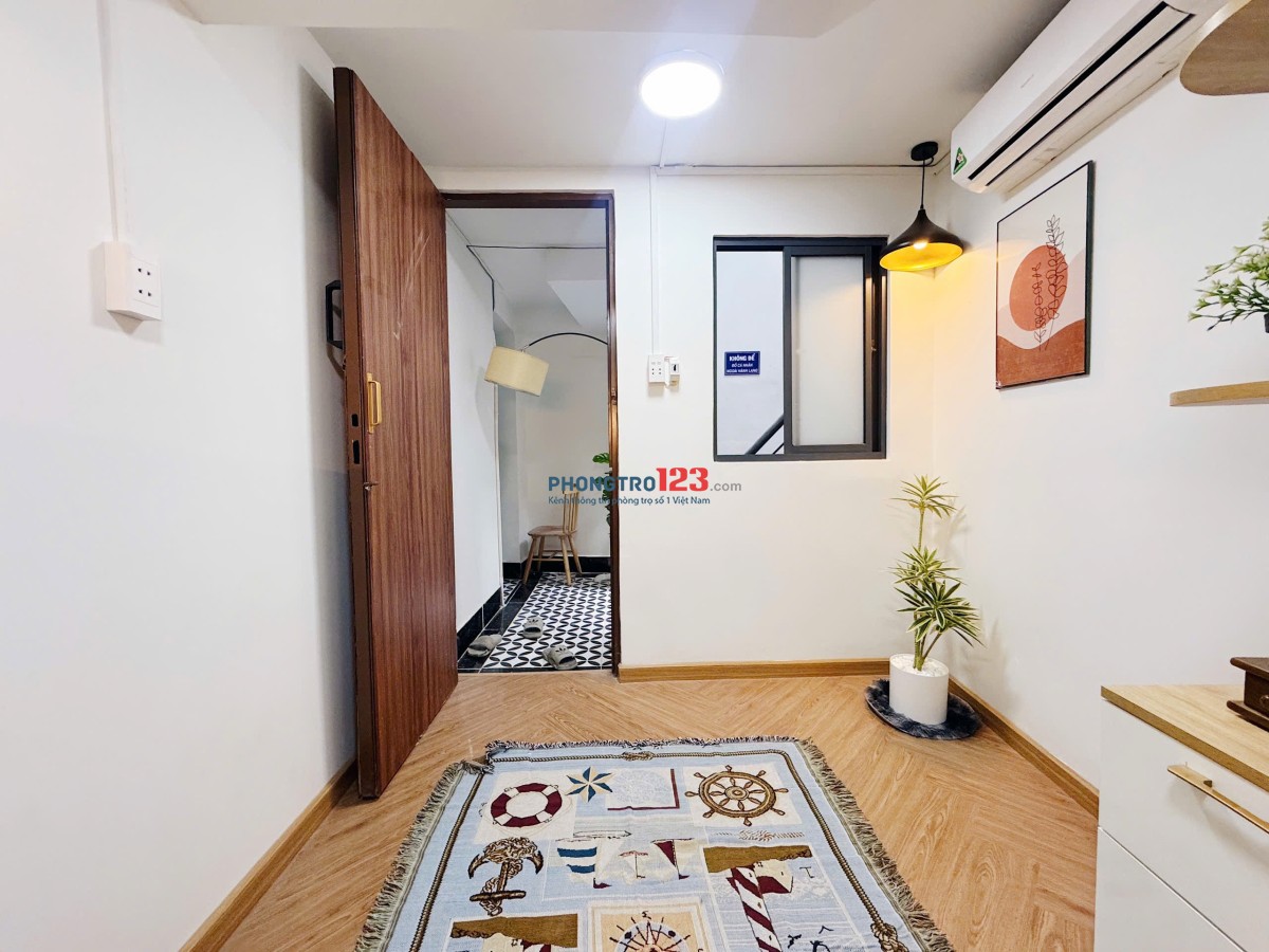 Cho thuê phòng trọ cửa sổ mới ở ngay Âu cơ Ngã tư Lạc Long Quân