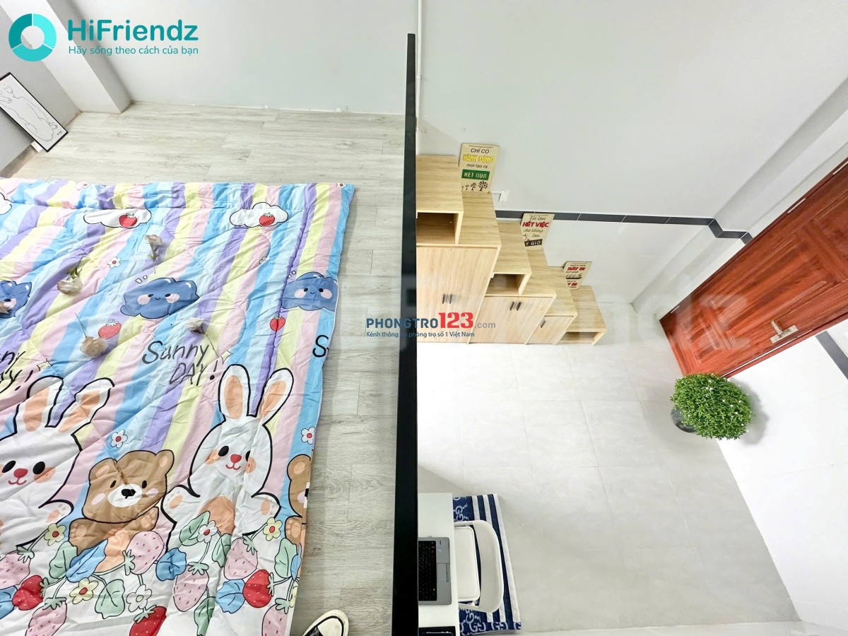 Trống phòng trọ mới, Full nội thất , Ban công cửa sổ Thoáng, Ít phí gần Đảo Kim Cương