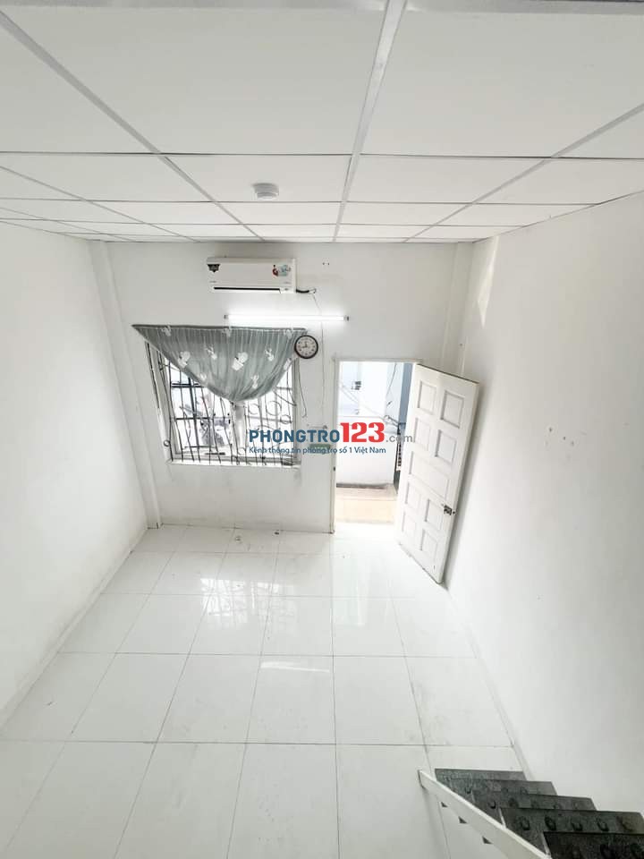 PHÒNG TRỌ CÓ GÁC CAO NGAY TÂN SƠN NHÌ CHỈ 3TR1
