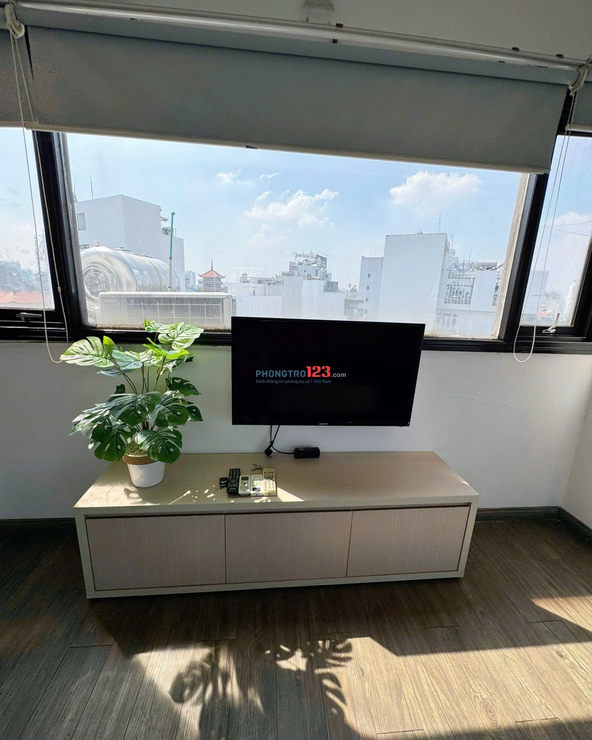 CHO THUÊ CĂN HỘ 1PN 1BẾP KHÁCH VIEW ĐẸP HOÀNG SA, QUẬN 3 ( CÓ NHẬN NGẮN HẠN)