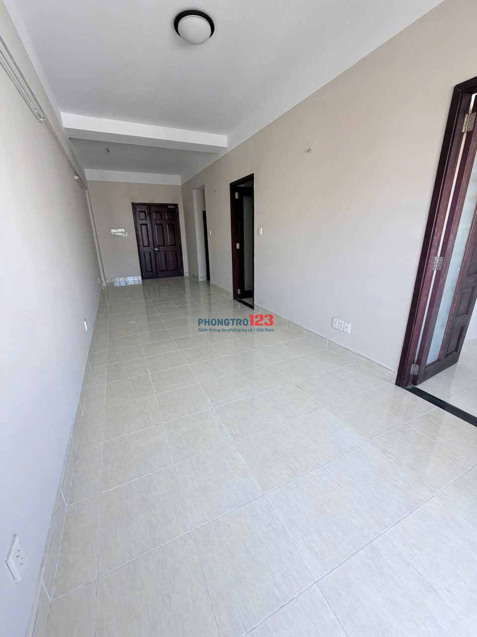 Cho thuê căn 3p ngủ 2wc sẵn NTCB ở C/c Bàu Cát chỉ 12tr/th