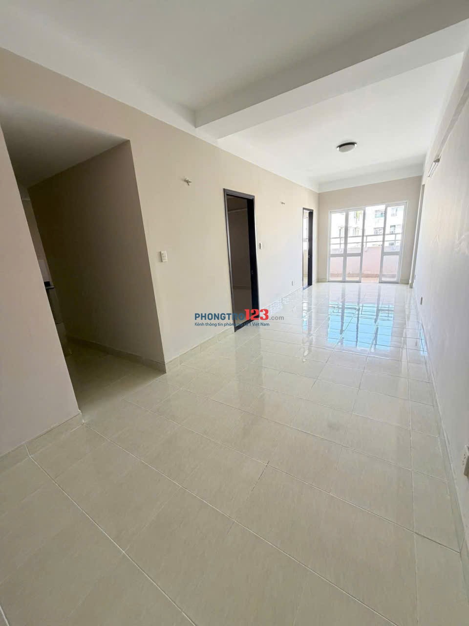 Cho thuê căn 3p ngủ 2wc sẵn NTCB ở C/c Bàu Cát chỉ 12tr/th