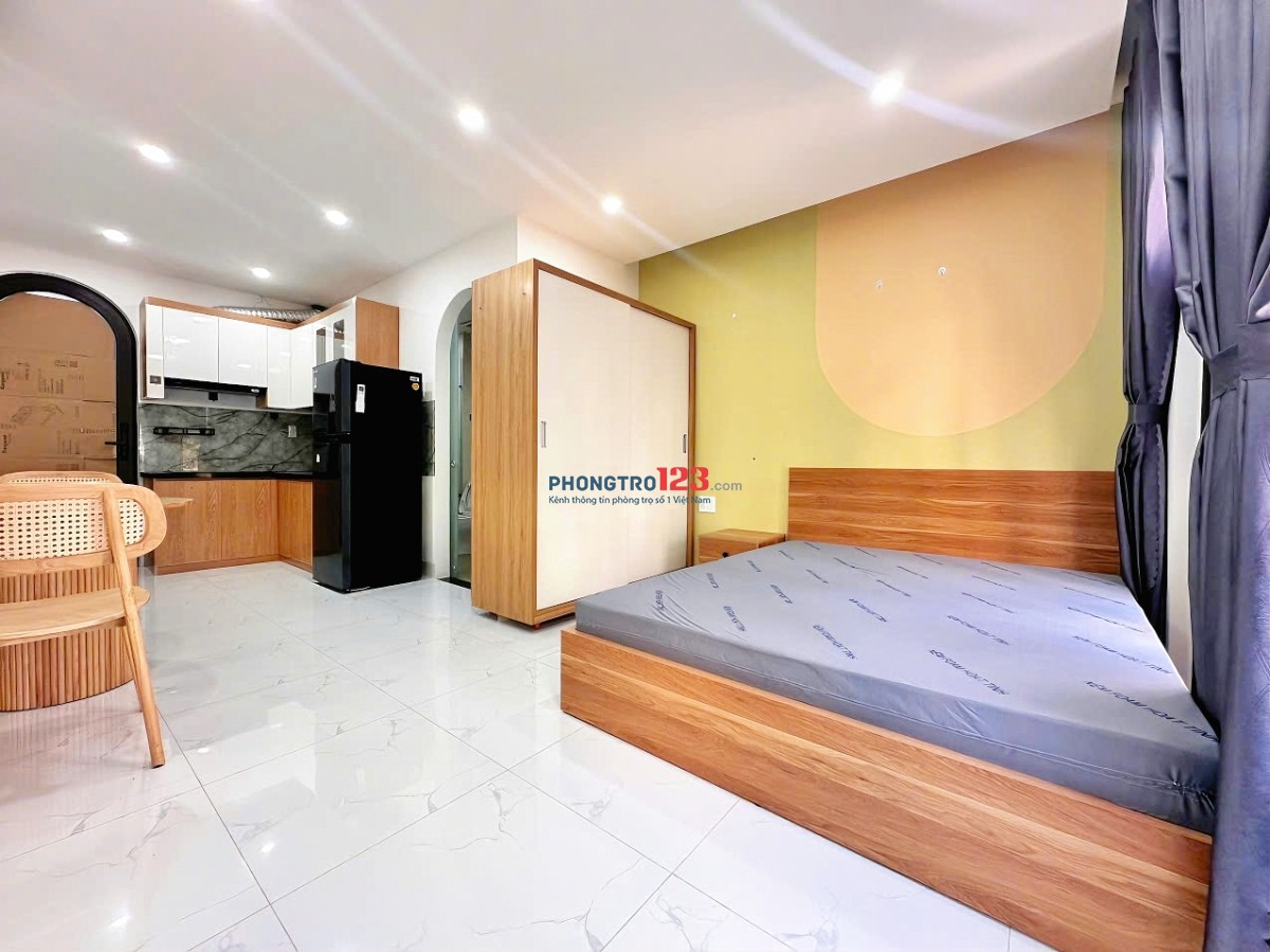 STUDIO FULL NỘI THẤT – BAN CÔNG – MÁY GIẶT RIÊNG BÌNH THẠNH