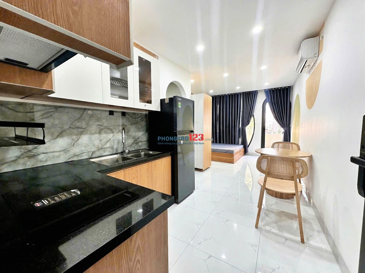 STUDIO FULL NỘI THẤT – BAN CÔNG – MÁY GIẶT RIÊNG BÌNH THẠNH