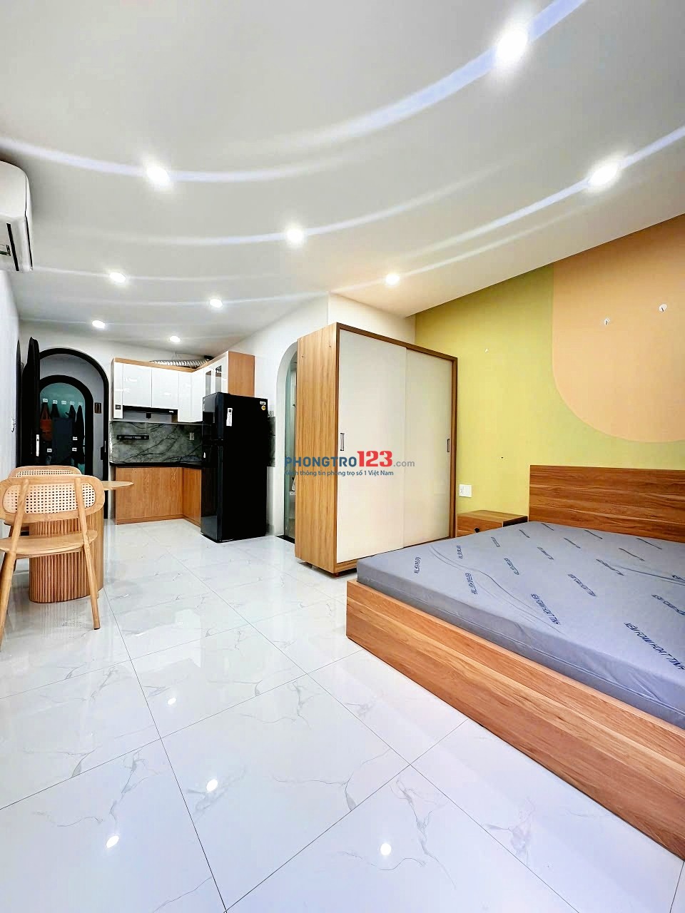 STUDIO FULL NỘI THẤT – BAN CÔNG – MÁY GIẶT RIÊNG BÌNH THẠNH