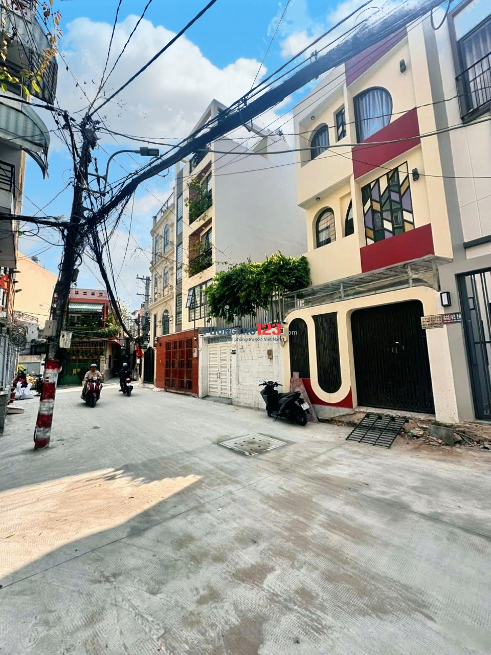 STUDIO FULL NỘI THẤT – BAN CÔNG – MÁY GIẶT RIÊNG BÌNH THẠNH