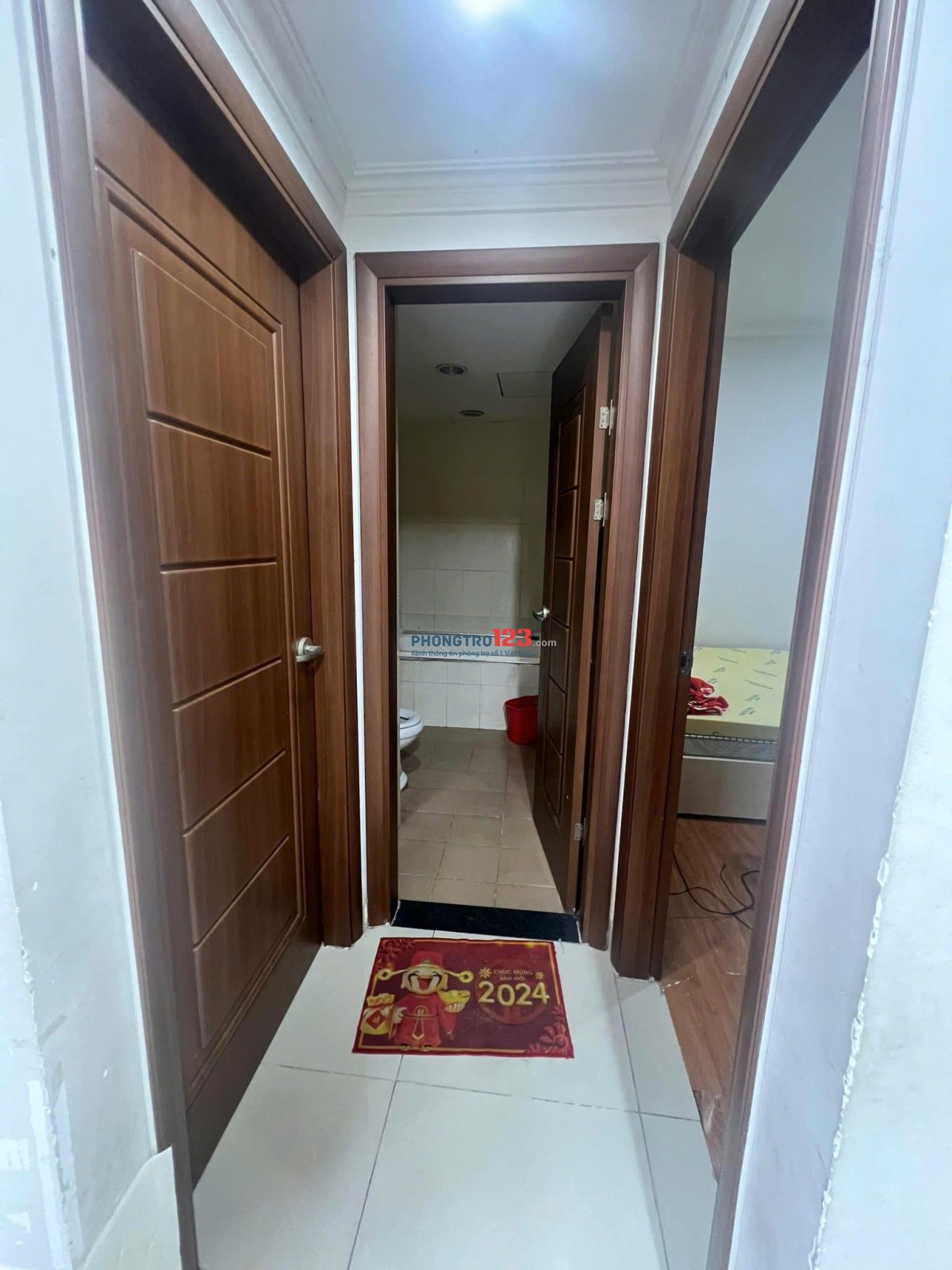 Chung cư Bưu Điện, p14, Quận 10: 93m2, 3p ngủ, 2wc chỉ 12,5tr