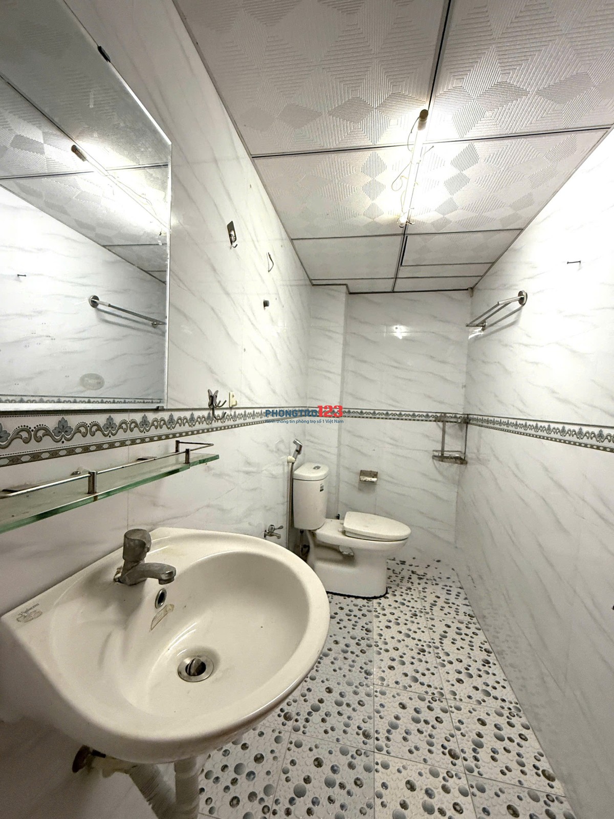 Cho thuê Phòng (KTX) MT Âu Dương Lân Q8. Gần BV Điều Dưỡng, Bao Điện Nc