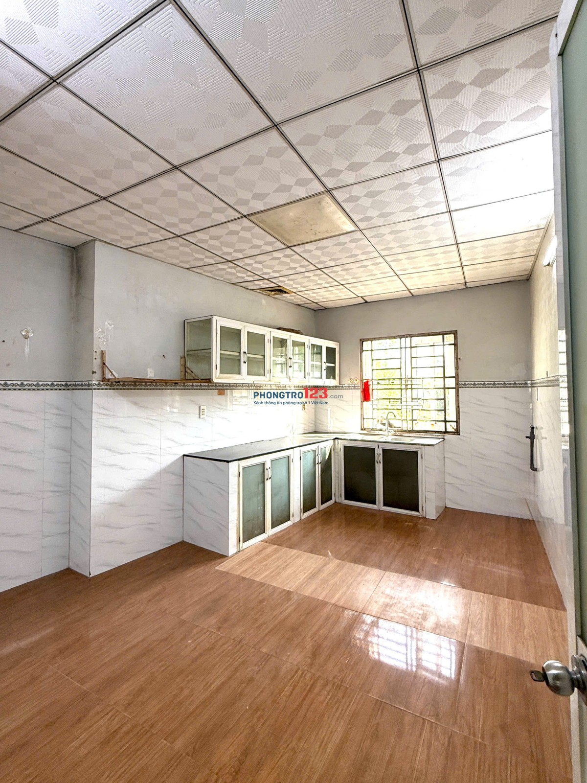 Cho thuê Phòng (KTX) MT Âu Dương Lân Q8. Gần BV Điều Dưỡng, Bao Điện Nc