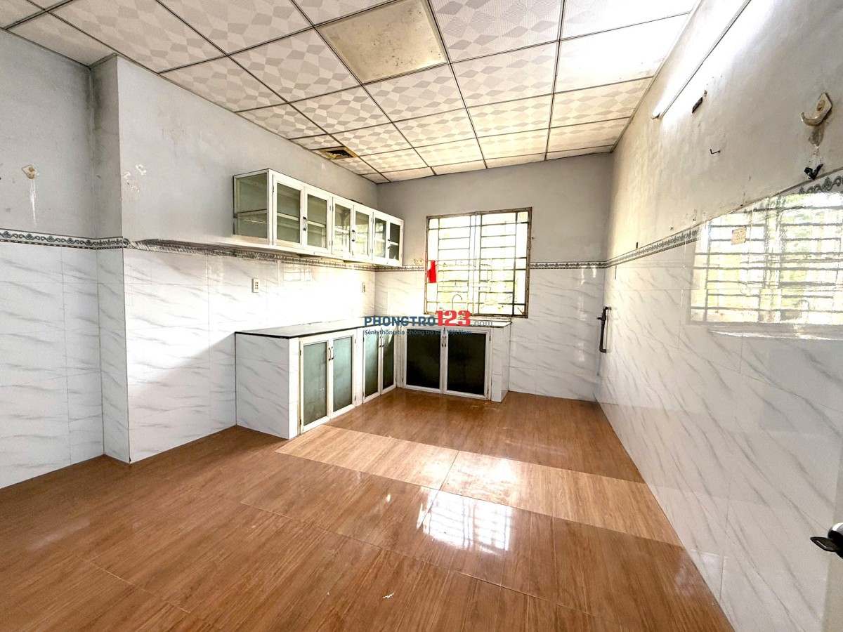 Cho thuê Phòng (KTX) MT Âu Dương Lân Q8. Gần BV Điều Dưỡng, Bao Điện Nc