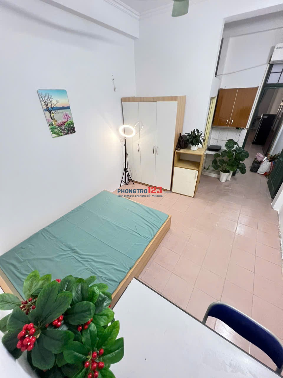 Cho thuê phòng đẹp giá rẻ 3,5tr, Kim Liên Đống Đa. Đi bộ ra Vincom Phạm Ngọc Thạch, ĐH Y