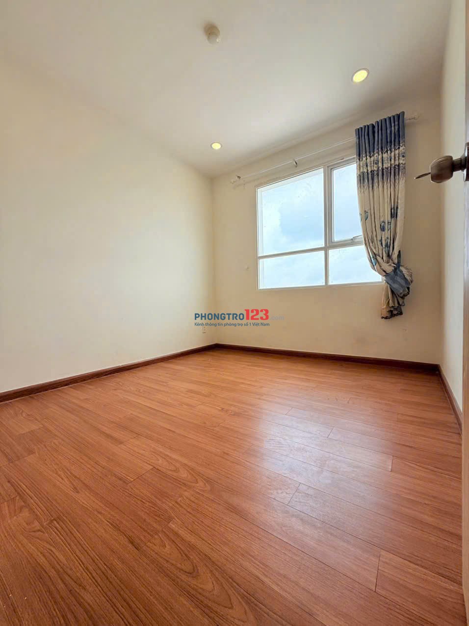 Chung cư Bigemco, Lý Thường Kiệt, Q11: 3p ngủ rộng, 95m2, giá 12tr5