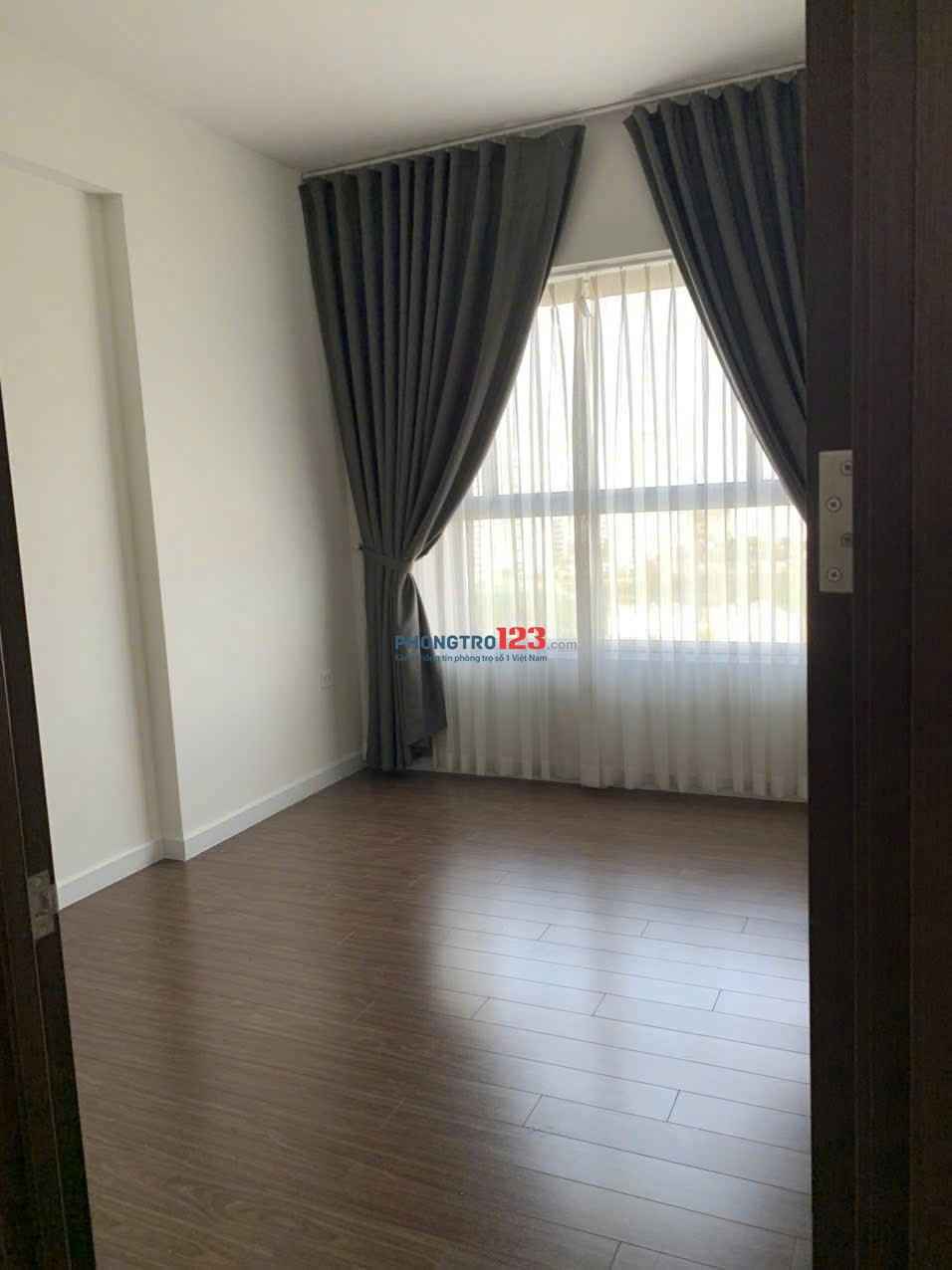 Giá 10tr căn 2p ngủ Carillon 2,,Tân Phú có nội thất cơ bản